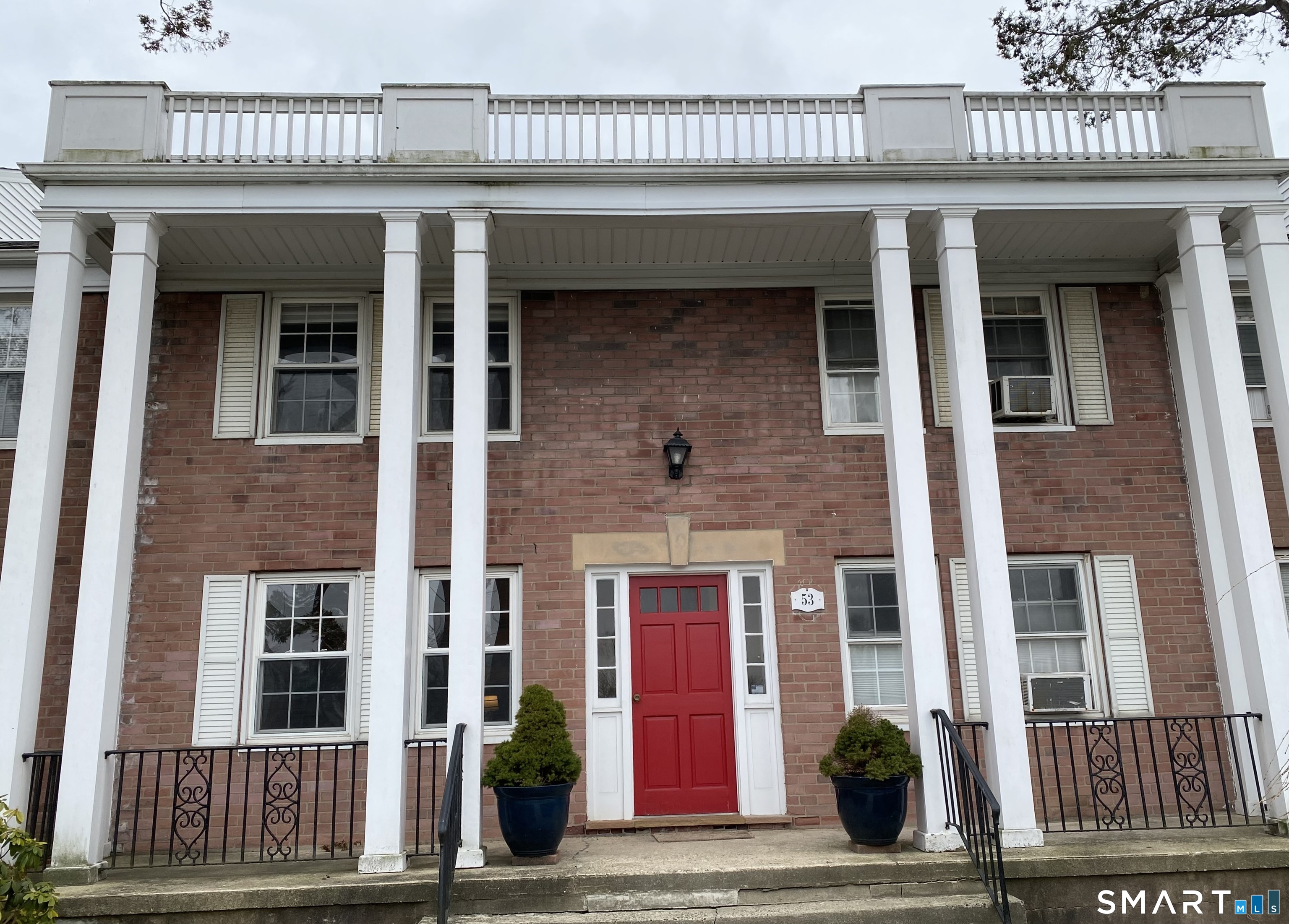 53 Standish Road, apt 1, Stamford, CT 06902 | For Sale at $278,000