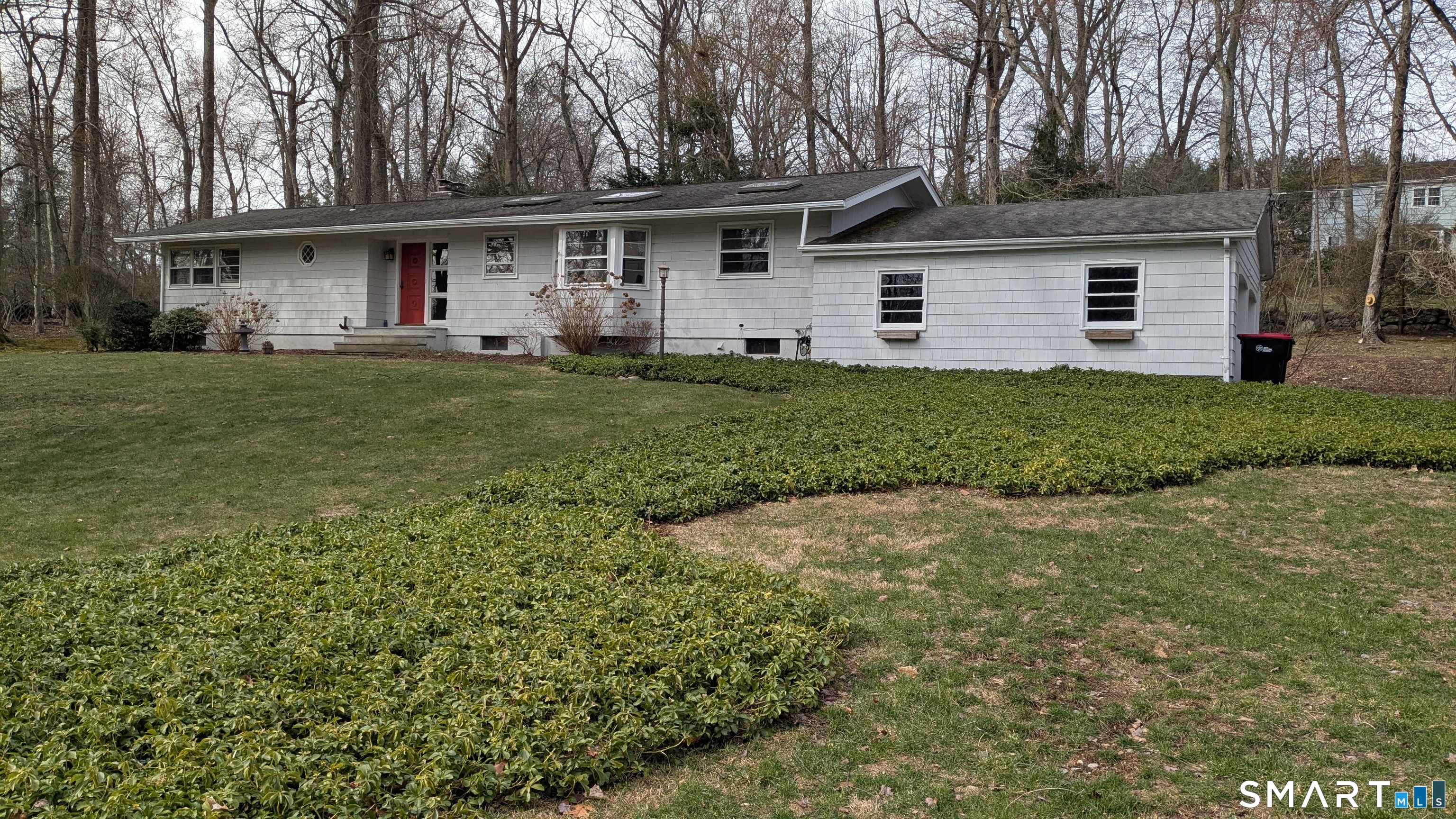 19 Cricklewood Lane, Norwalk, CT 06851 | For Sale at $794,500