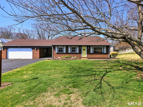  single family home for sale located at 25 Cameo Court, Stratford, CT 06614