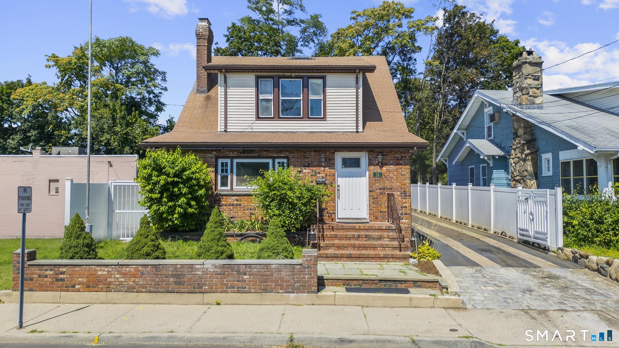 14 Park Street, Stamford, CT 06902 | For Sale at $829,900