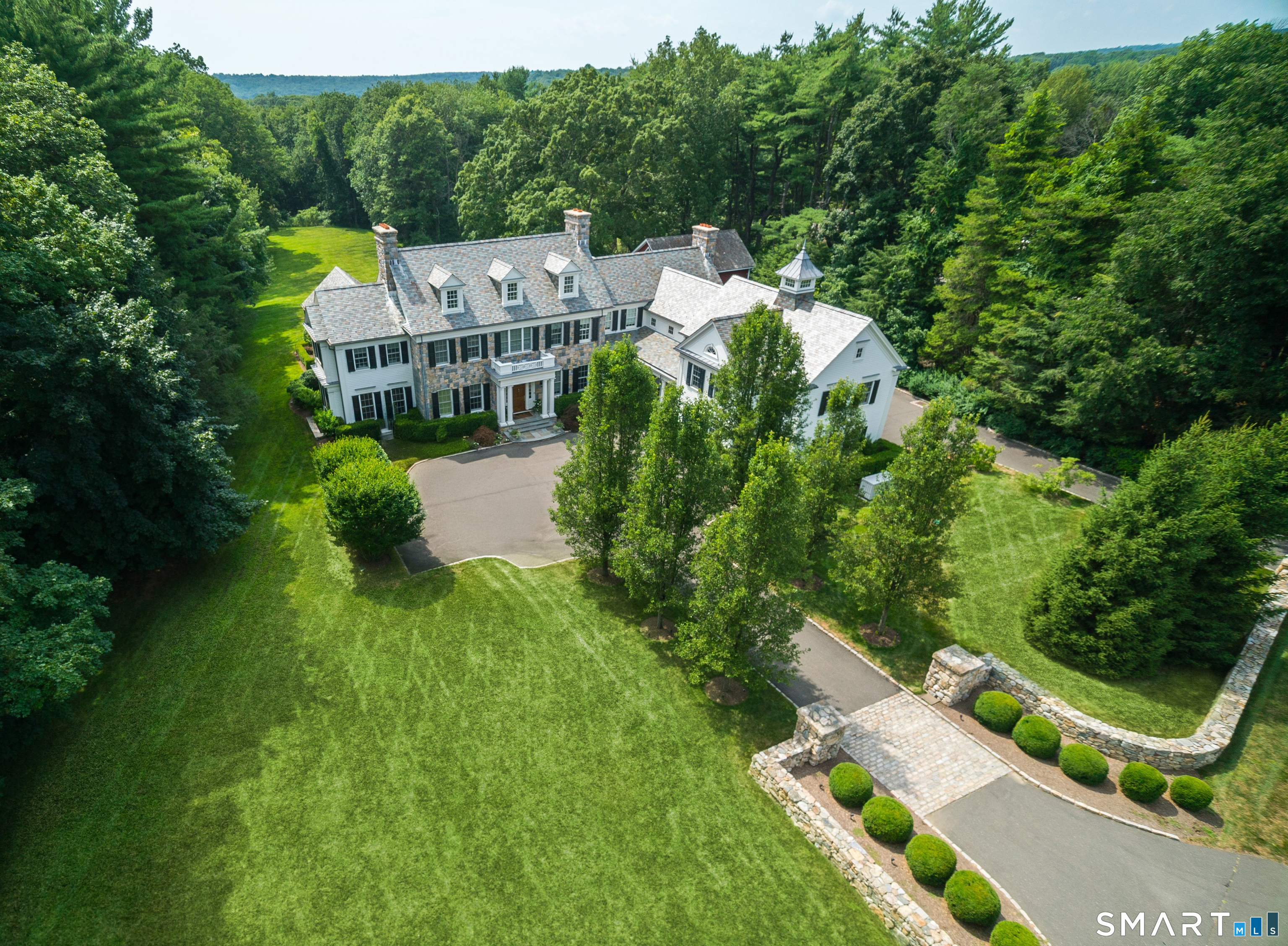 584 West Road, New Canaan, CT 06840 | For Sale at $6,395,000