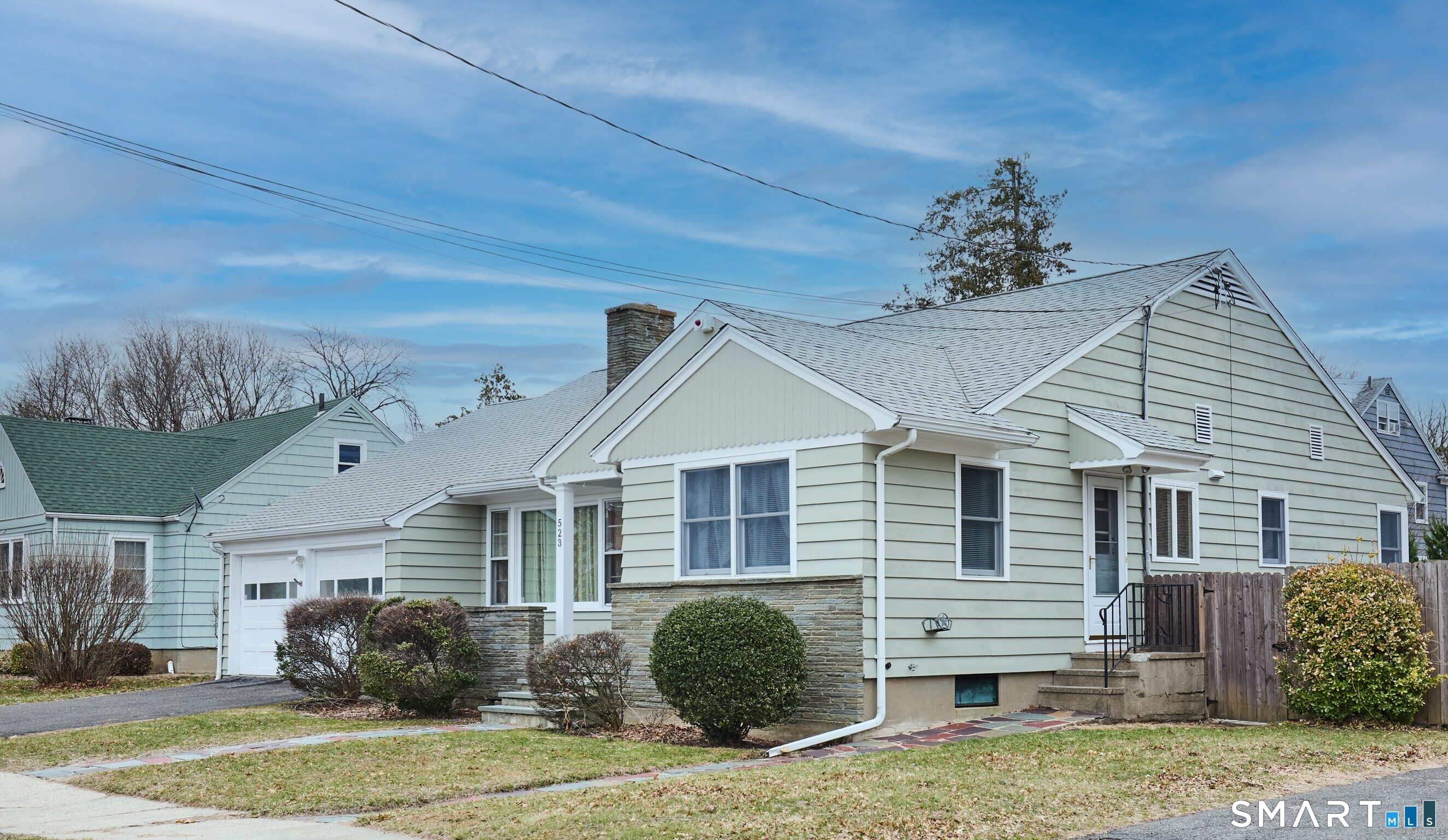 523 West Jackson Avenue, Bridgeport, CT 06604 | For Sale at $498,500