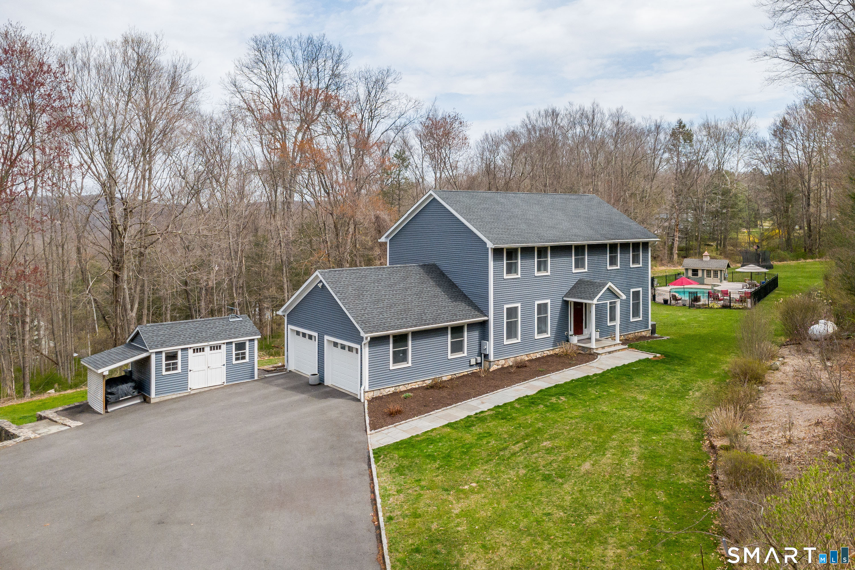 44 Gelding Hill Road, Newtown, CT 06482 | For Sale at $825,000