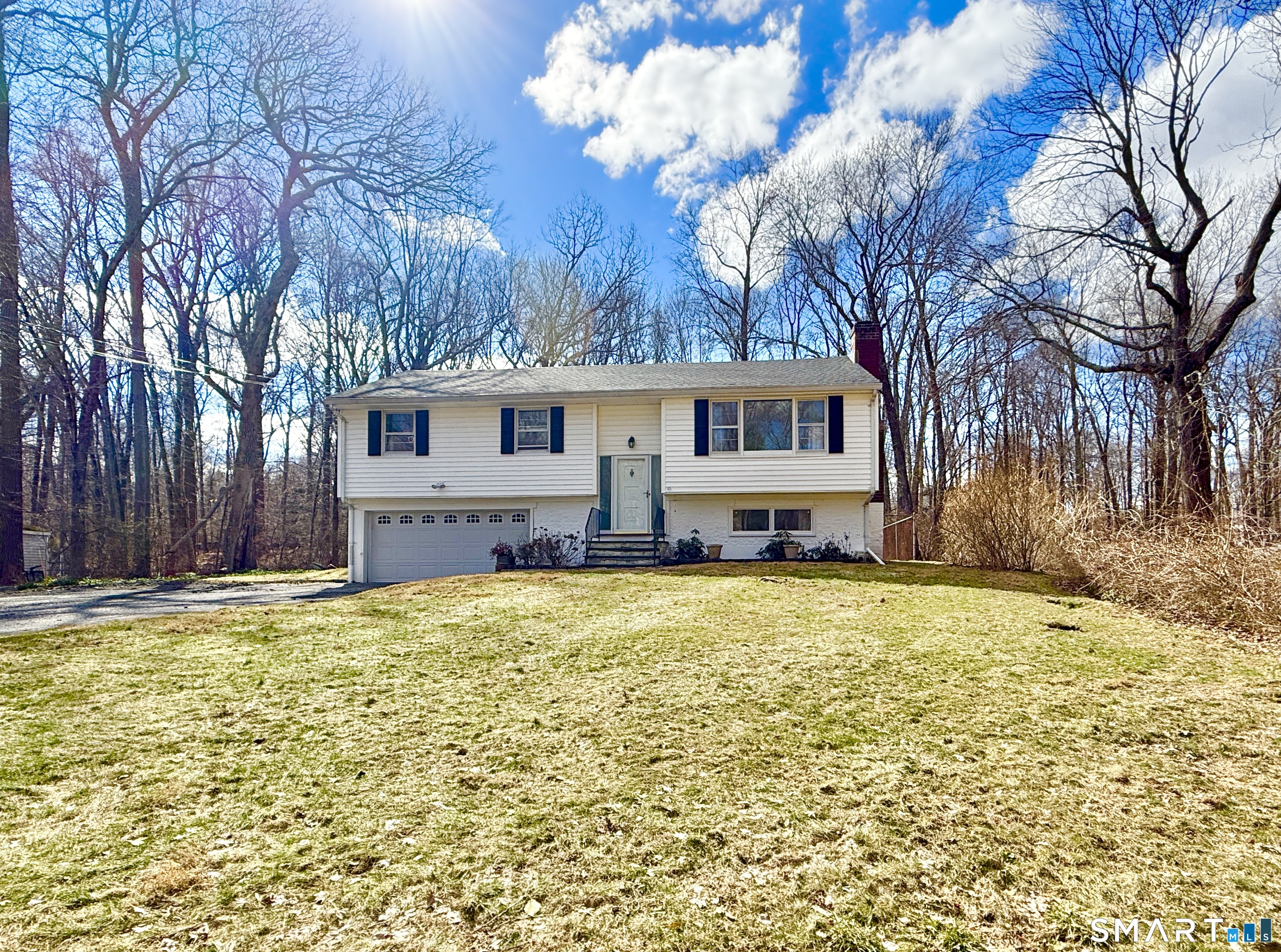 2408 High Ridge Road, Stamford, CT 06903 | For Sale at $747,000