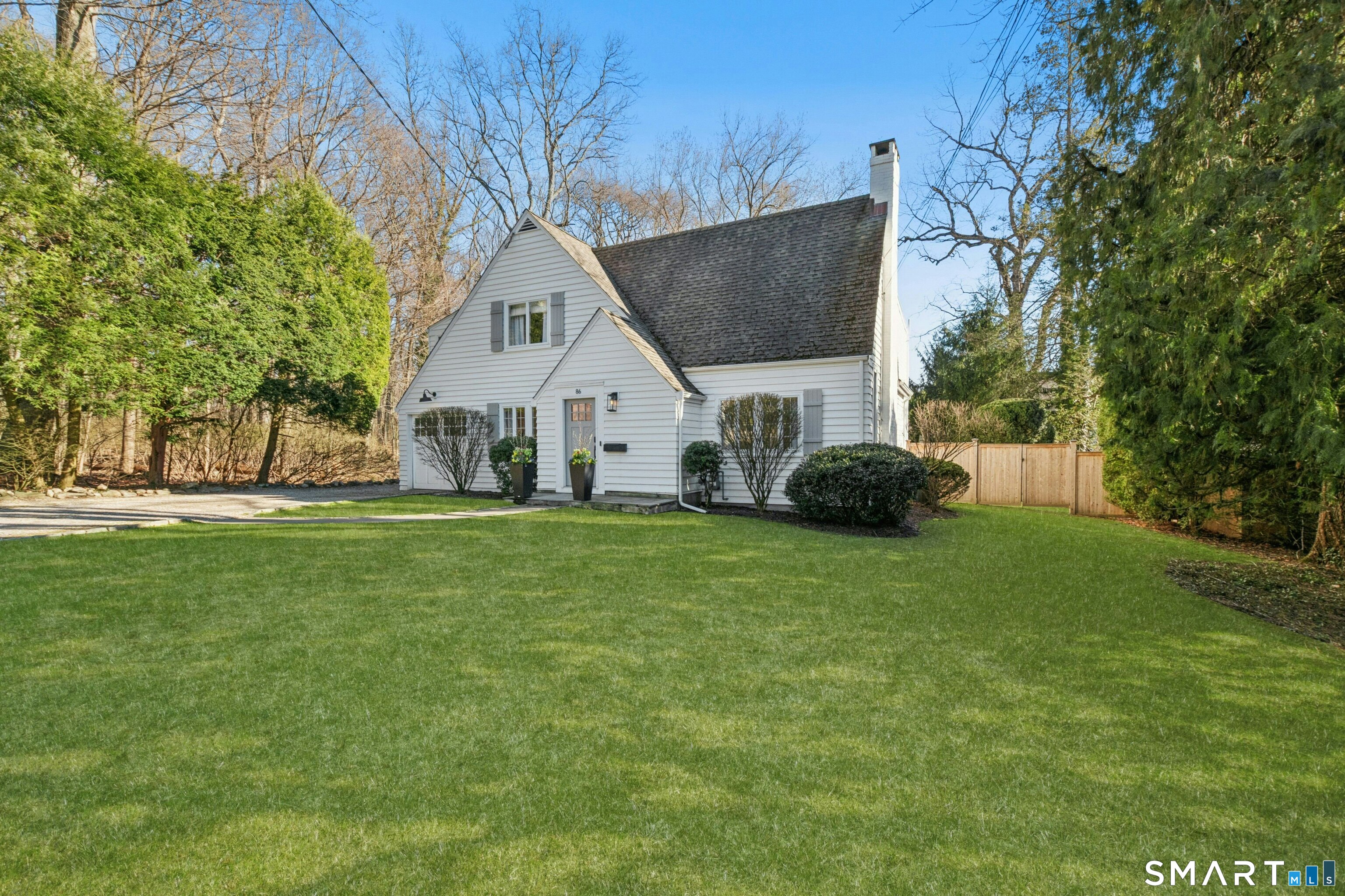 86 Middlesex Road, Darien, CT 06820 | For Sale at $1,899,000