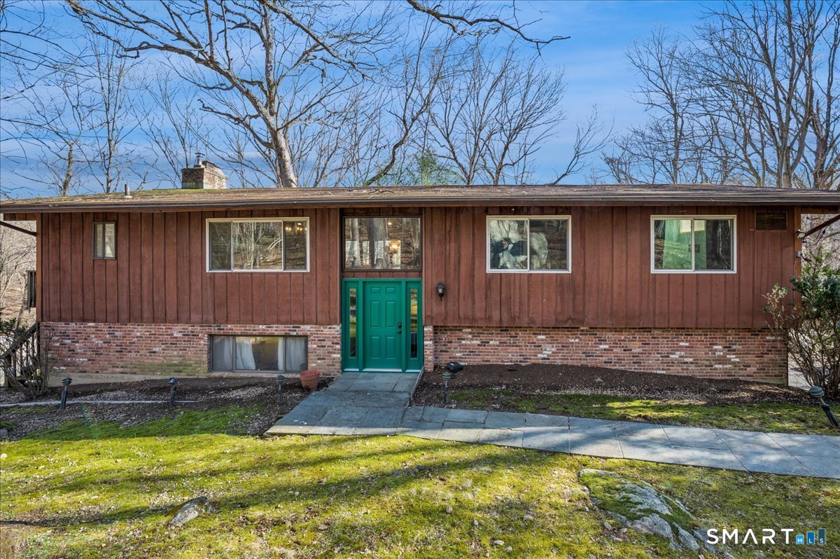 251 Saddle Hill Road, Stamford, CT 06903 | For Sale at $891,000