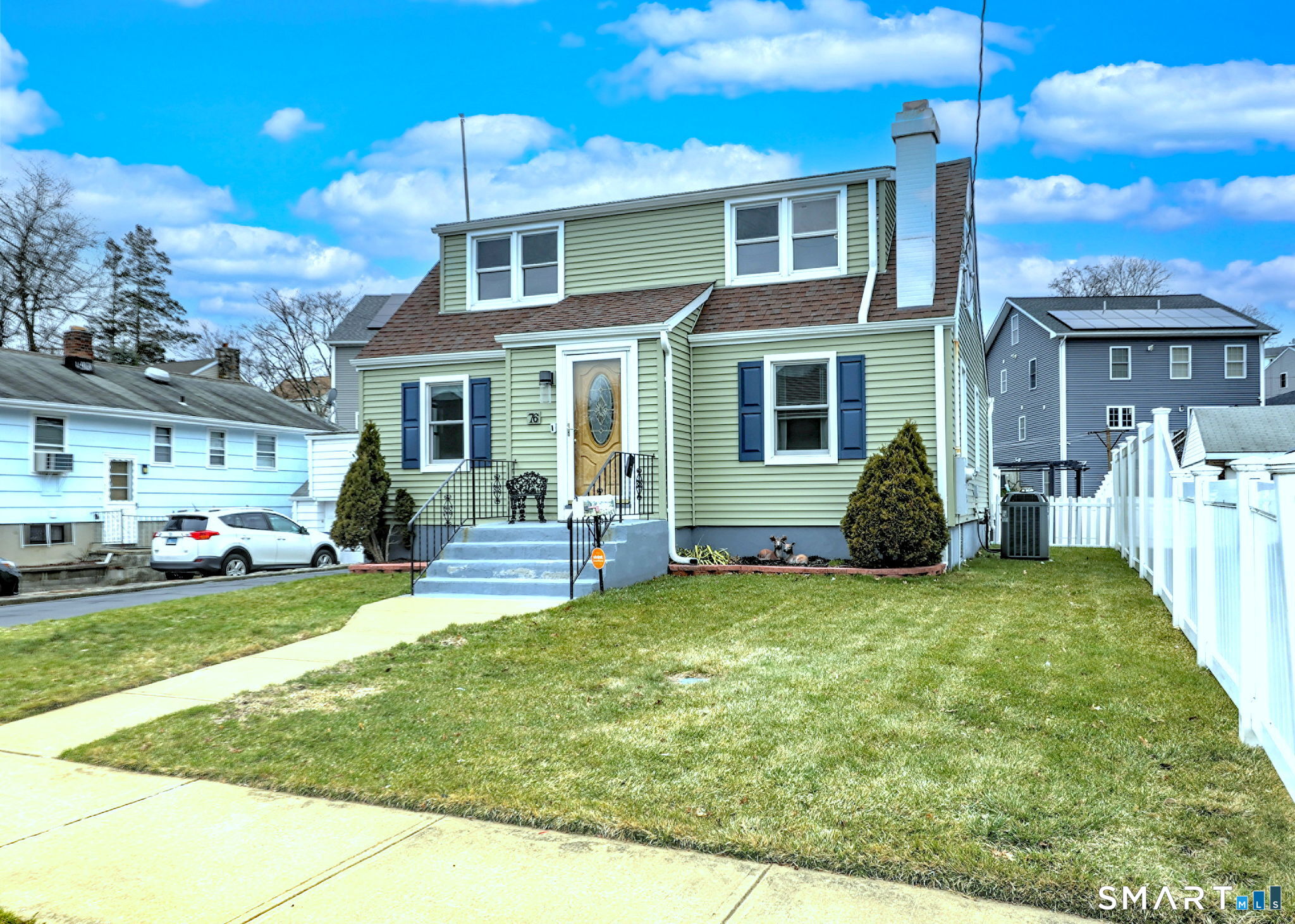 76 Luther Street, Bridgeport, CT 06606 | For Sale at $402,000