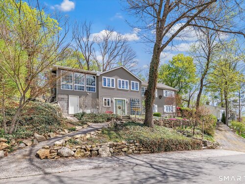  single family home for sale located at 13 Longview Drive, Brookfield, CT 06804