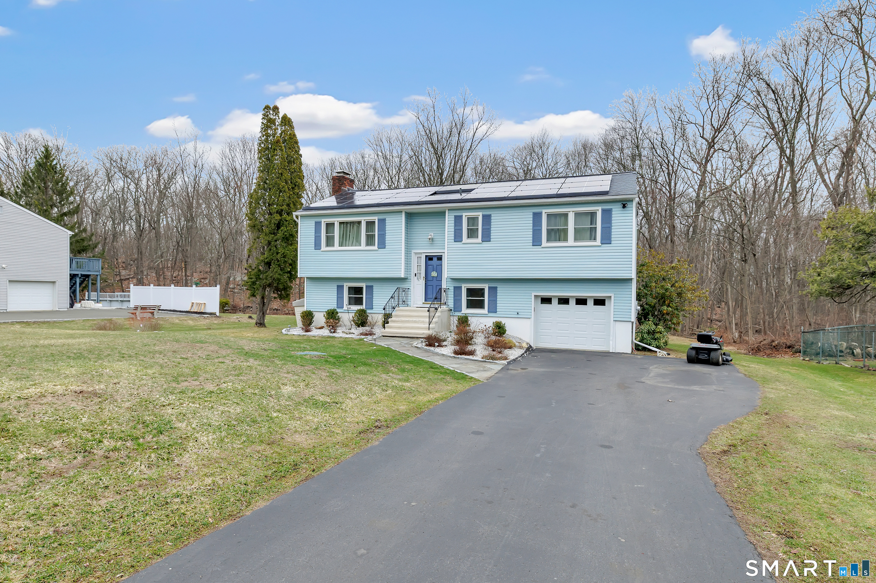 7 Three Partners Road, Danbury, CT 06811 | For Sale at $595,000