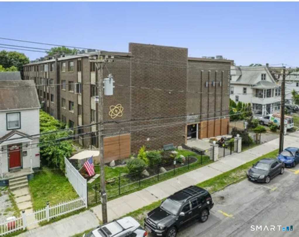 393 Laurel Avenue, 210, Bridgeport, CT 06605 | For Sale at $149,000