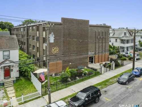  condo home for sale located at 393 Laurel Avenue, 210, Bridgeport, CT 06605