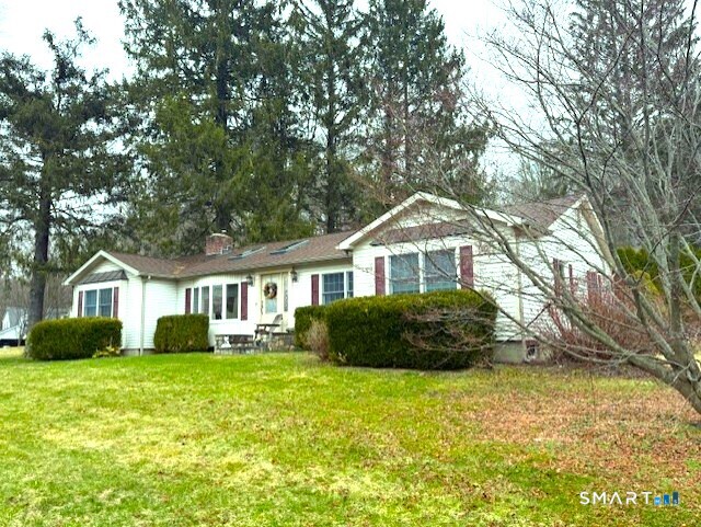 215 Whisconier Road, Brookfield, CT 06804 | For Sale at $539,000