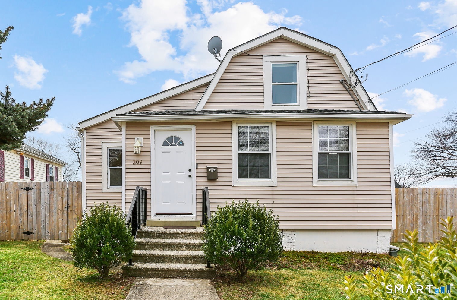 209 Trumbull Avenue, Bridgeport, CT 06606 | For Sale at $329,900