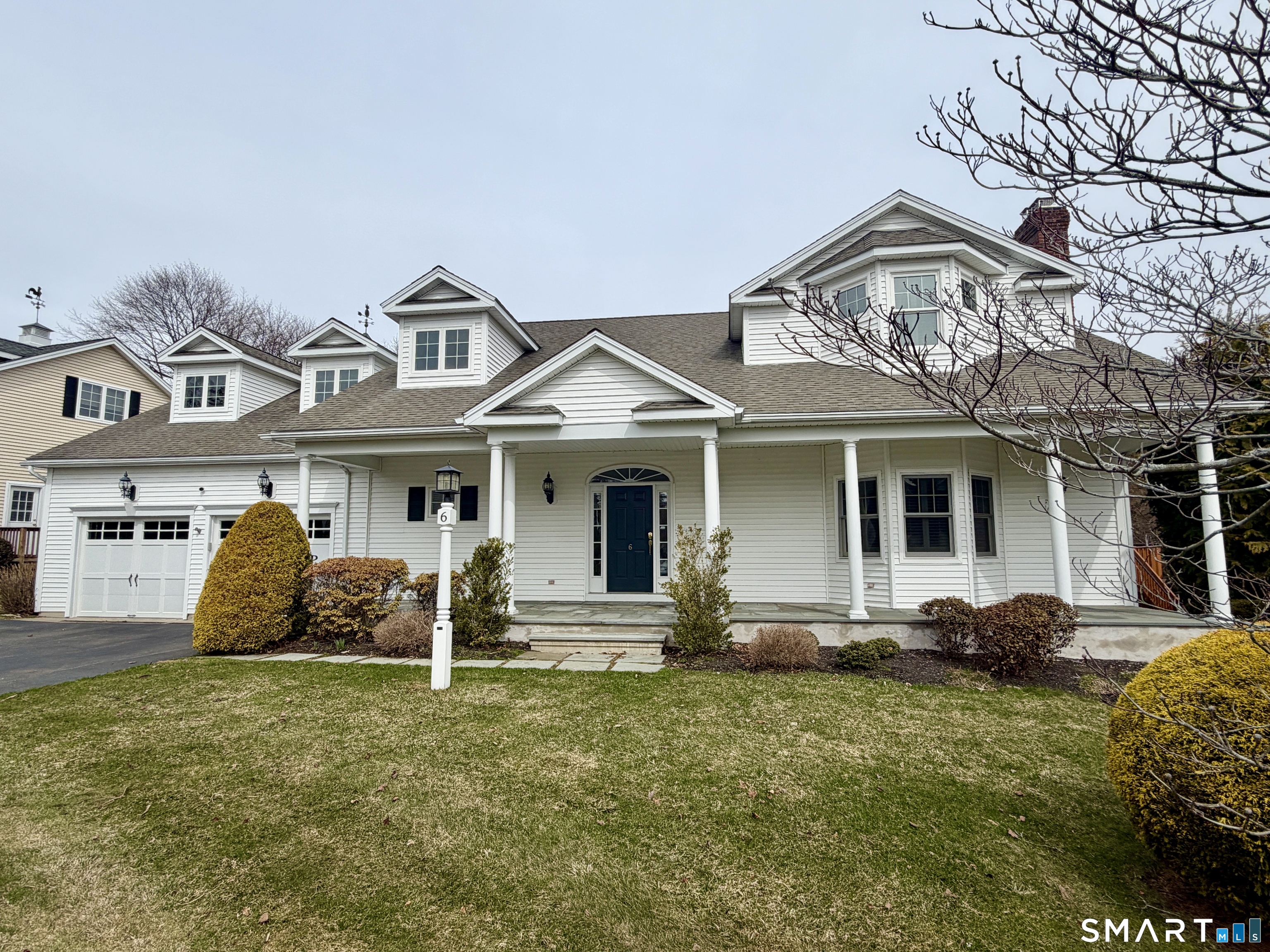6 Winding Way, 6, Trumbull, CT 06611 | For Sale at $849,000