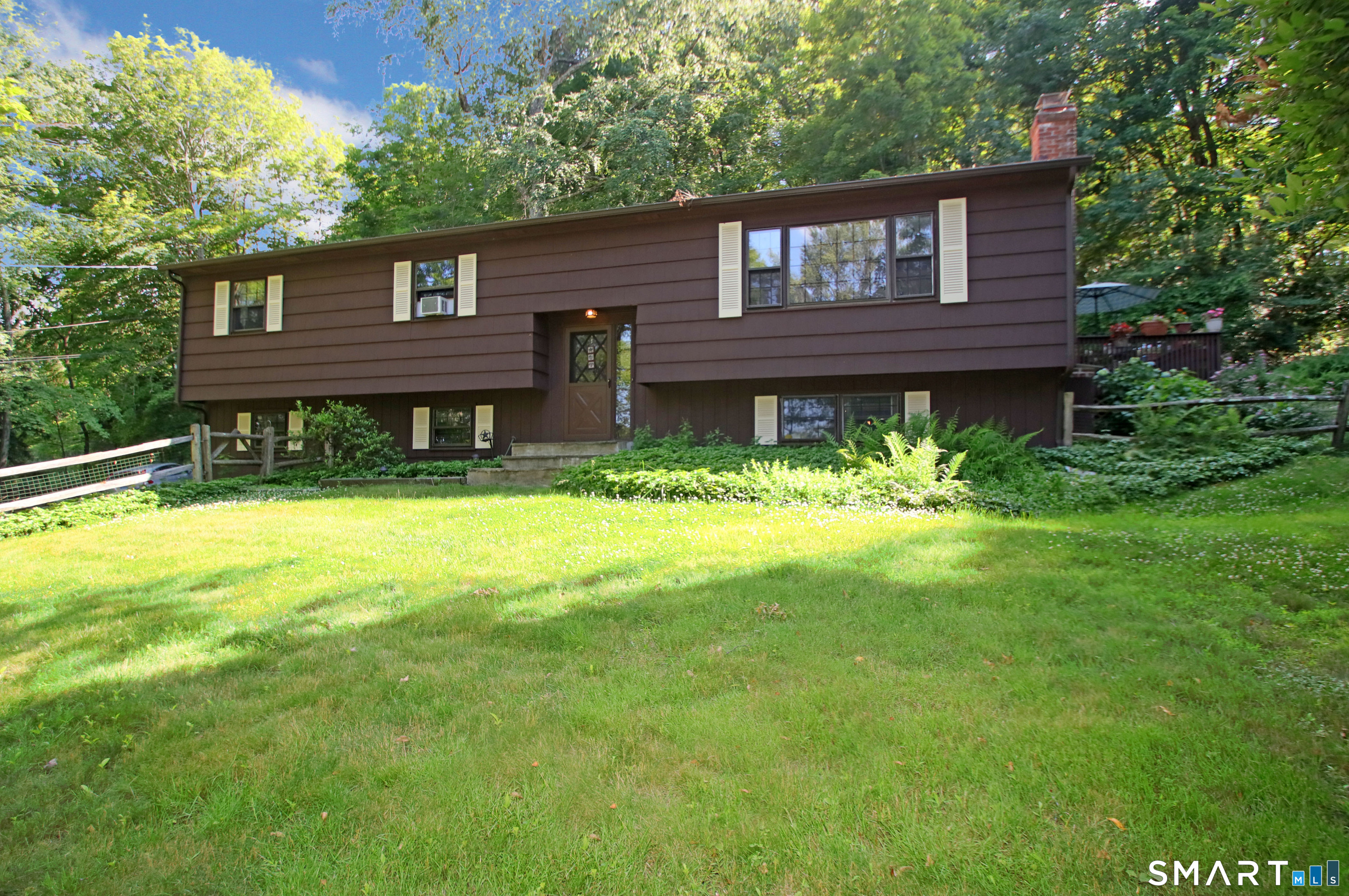 15 Scenic View Drive, Newtown, CT 06470 | For Sale at $519,900