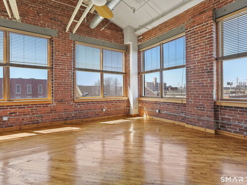  condo home for sale located at 325 Lafayette Street, 8302, Bridgeport, CT 06604