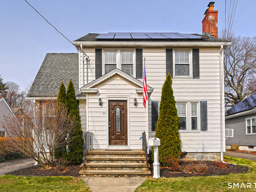  single family home for sale located at 29 Parkway Drive, Stratford, CT 06614