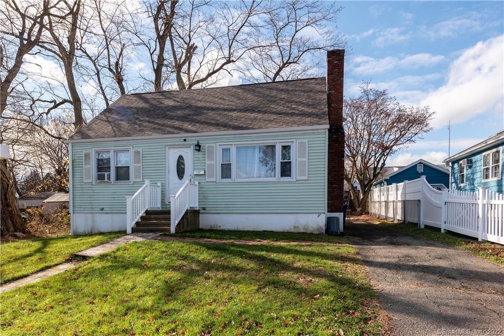 25 Myron Avenue, Bridgeport, CT 06606 | For Sale at $425,000