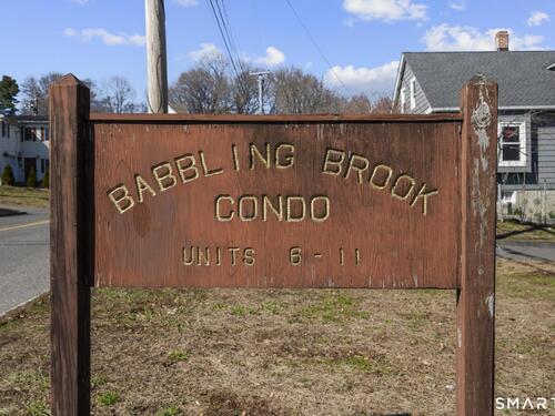  condo home for sale located at 28-32 Starr Avenue, 11, Danbury, CT 06810