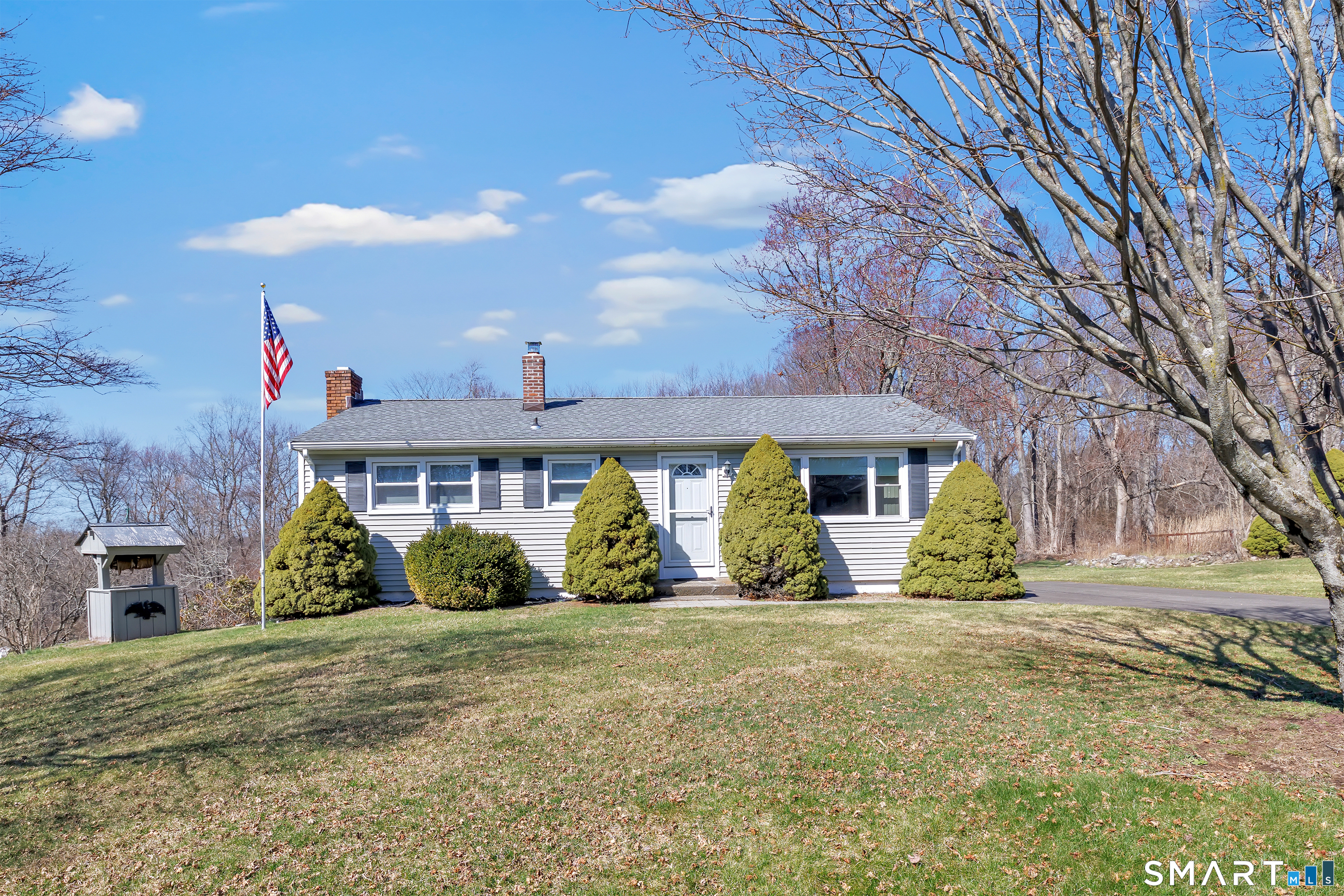 65 Tuckahoe Drive, Shelton, CT 06484 | For Sale at $419,900