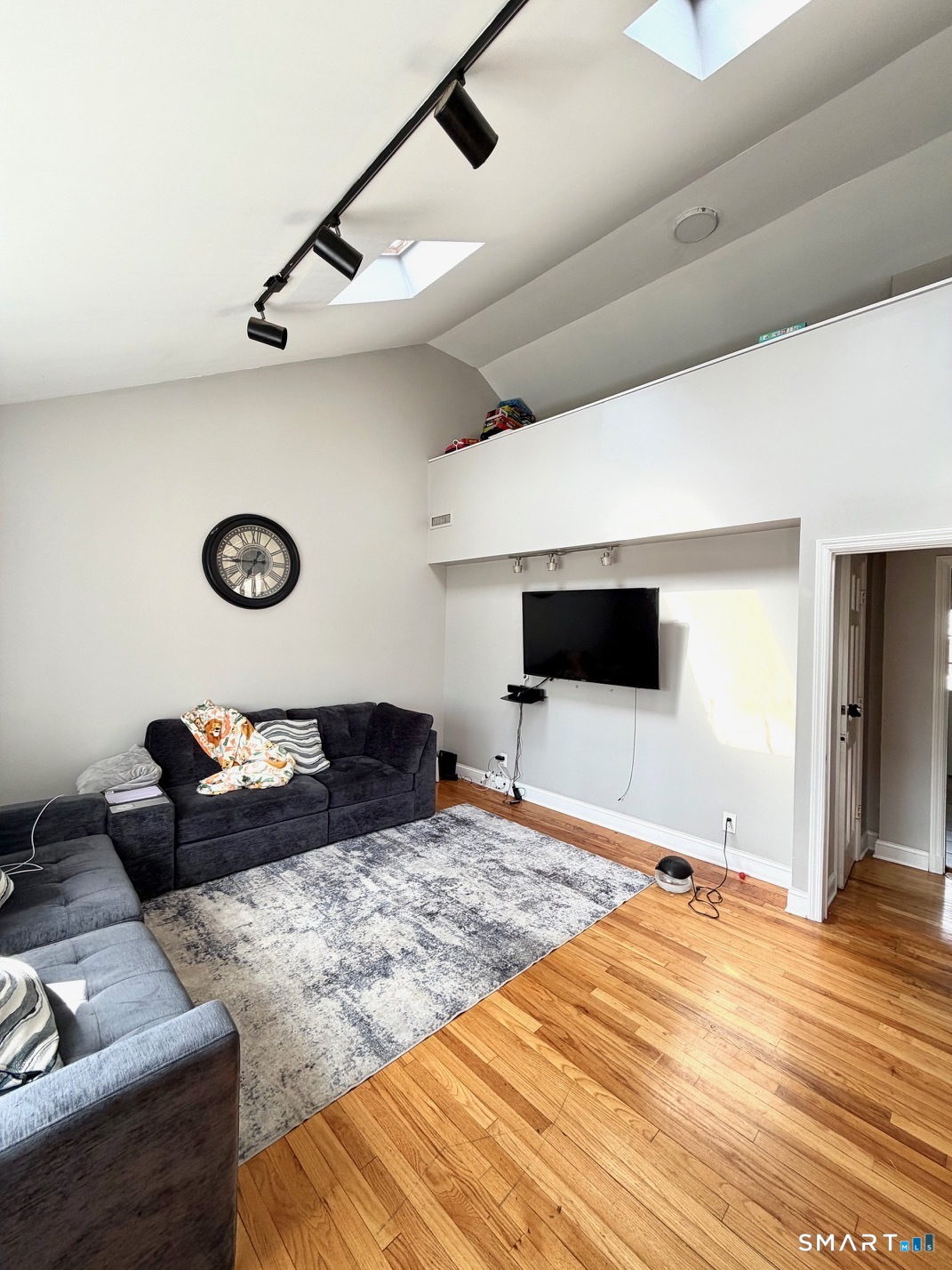 153 Oaklawn Avenue, Stamford, CT 06905 | For Sale at $639,900