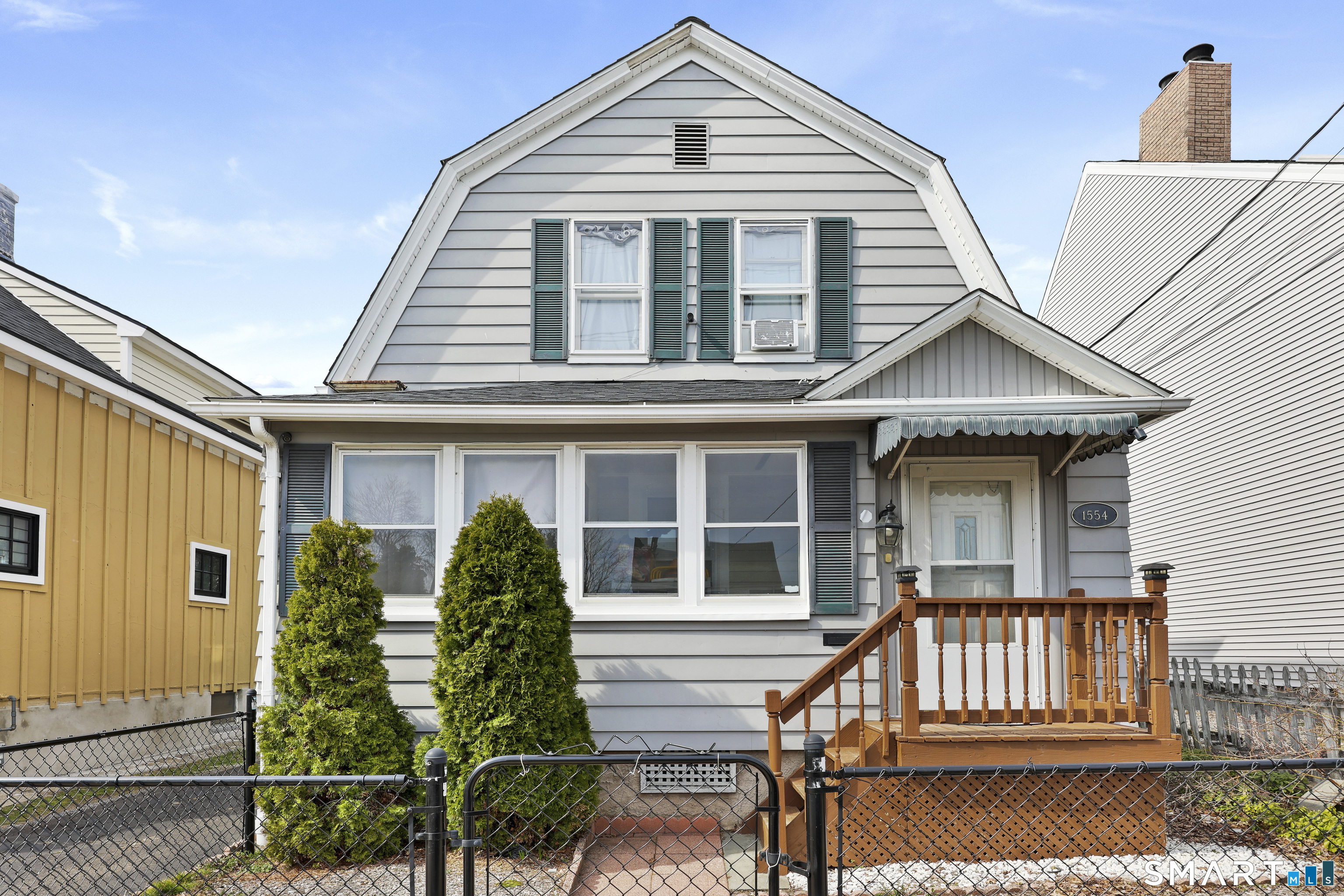 1554 Capitol Avenue, Bridgeport, CT 06604 | For Sale at $342,000