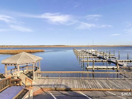 Waterfront condo home for sale located at Harbour View Place, bs25, Stratford, CT 06614