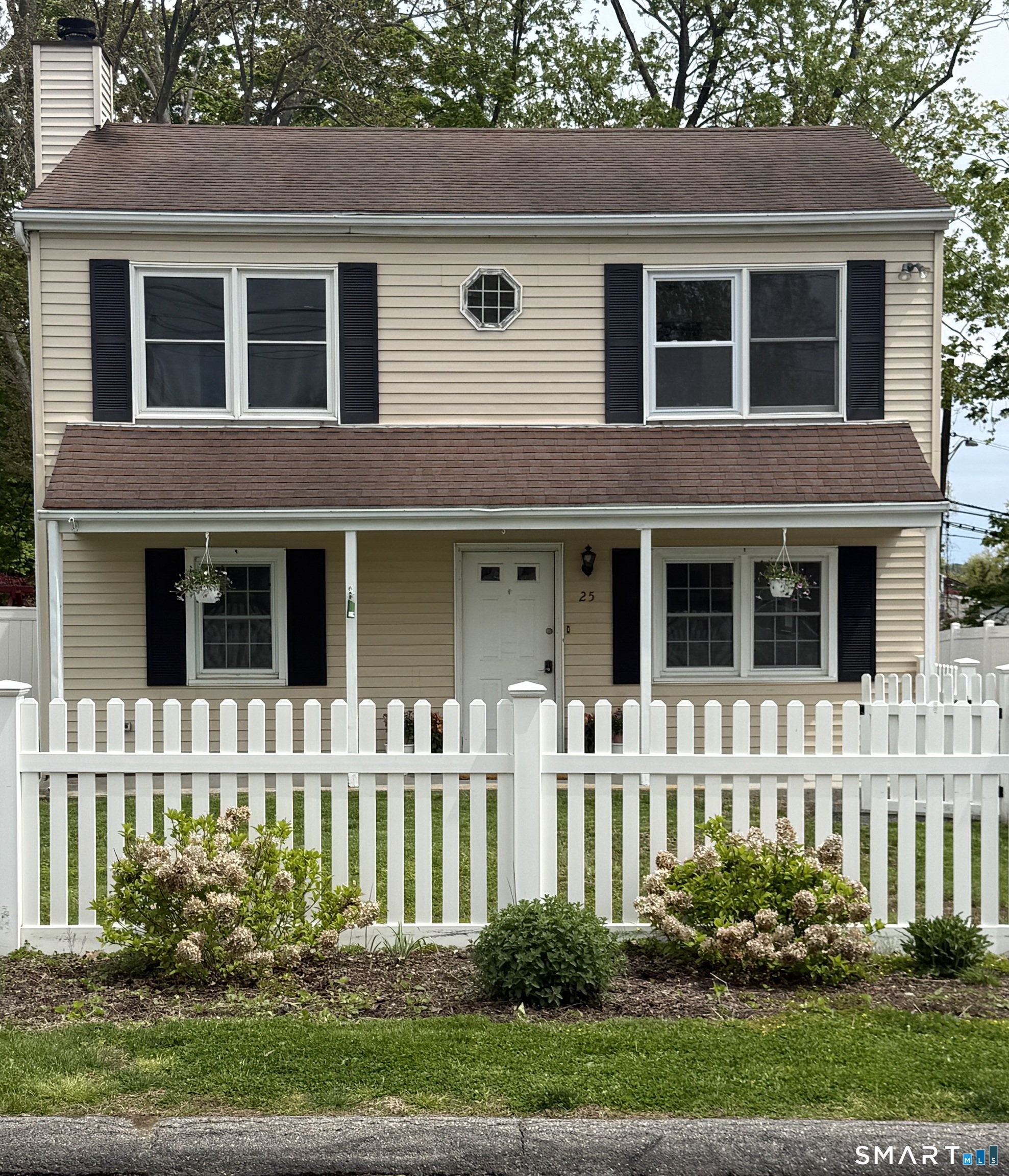 25 Albin Road, Stamford, CT 06902 | For Sale at $685,000