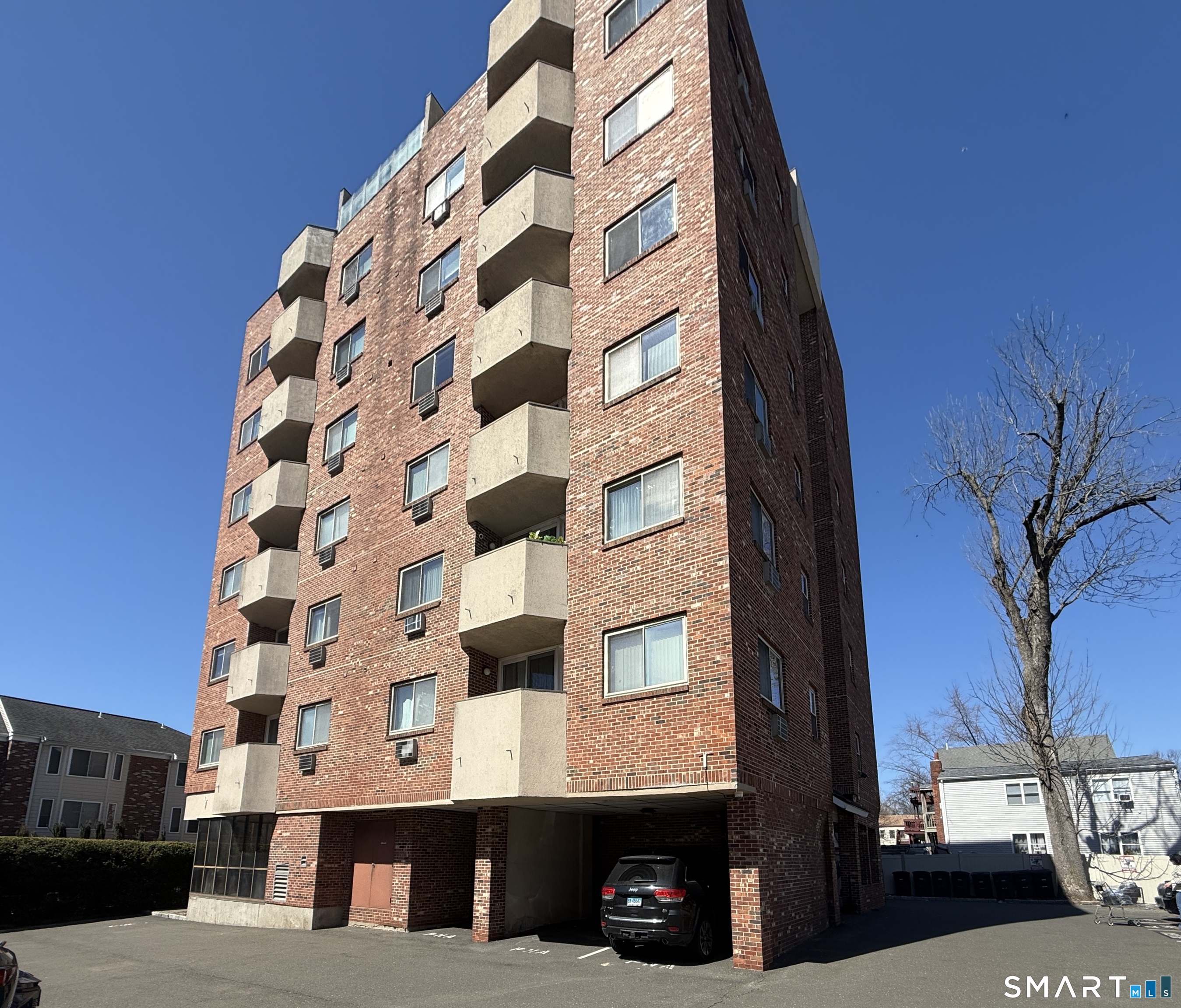 1611 Washington Boulevard, 402, Stamford, CT 06902 | For Sale at $315,000