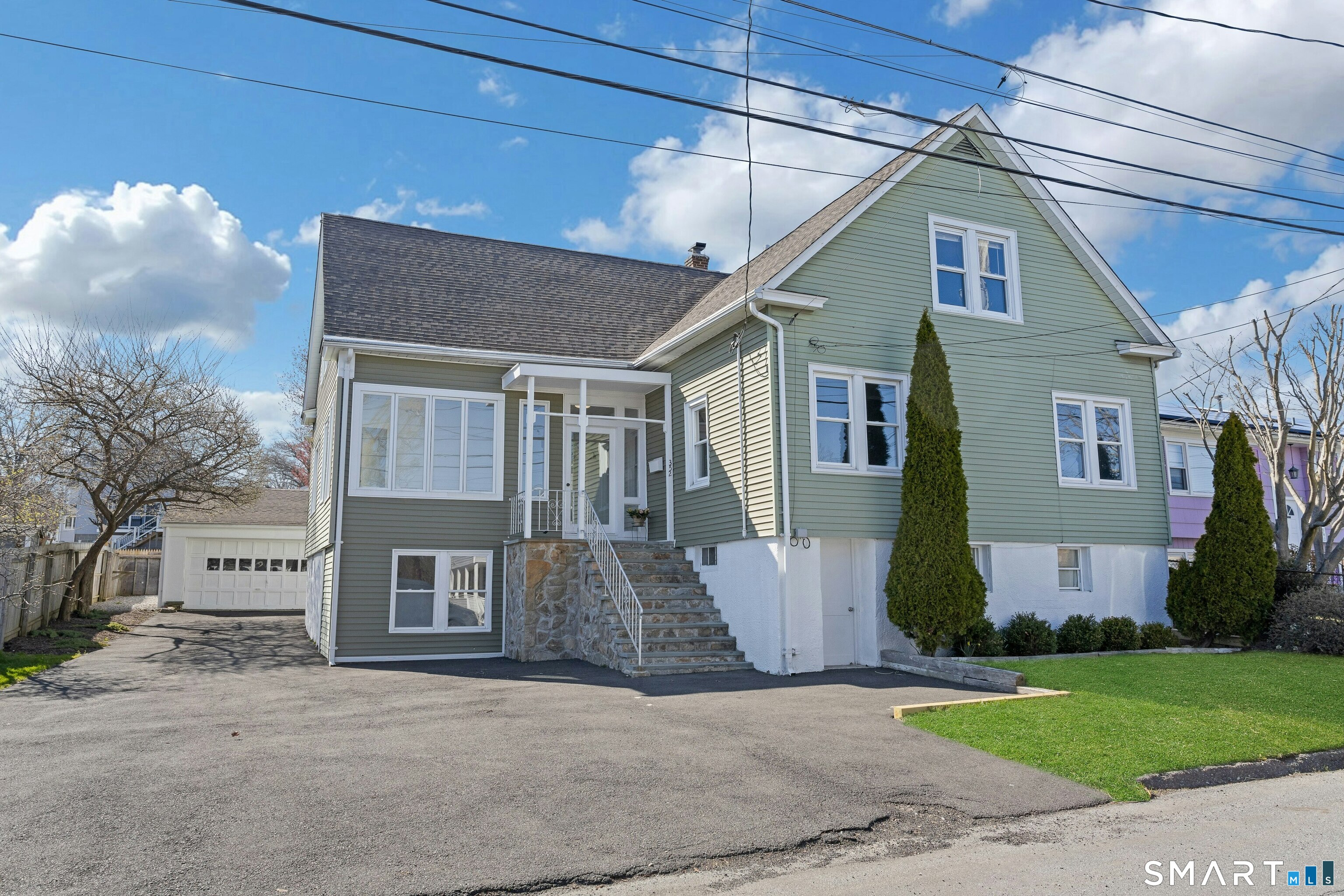 352 Marlborough Terrace, Fairfield, CT 06825 | For Sale at $925,000