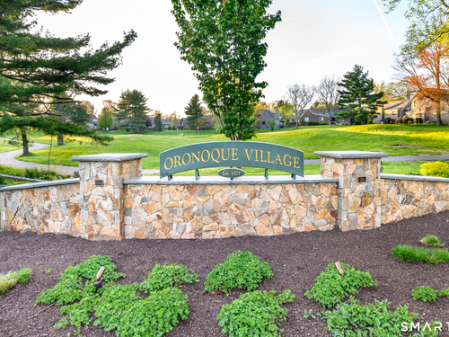  condo home for sale located at 99 Seminole Lane, a, Stratford, CT 06614