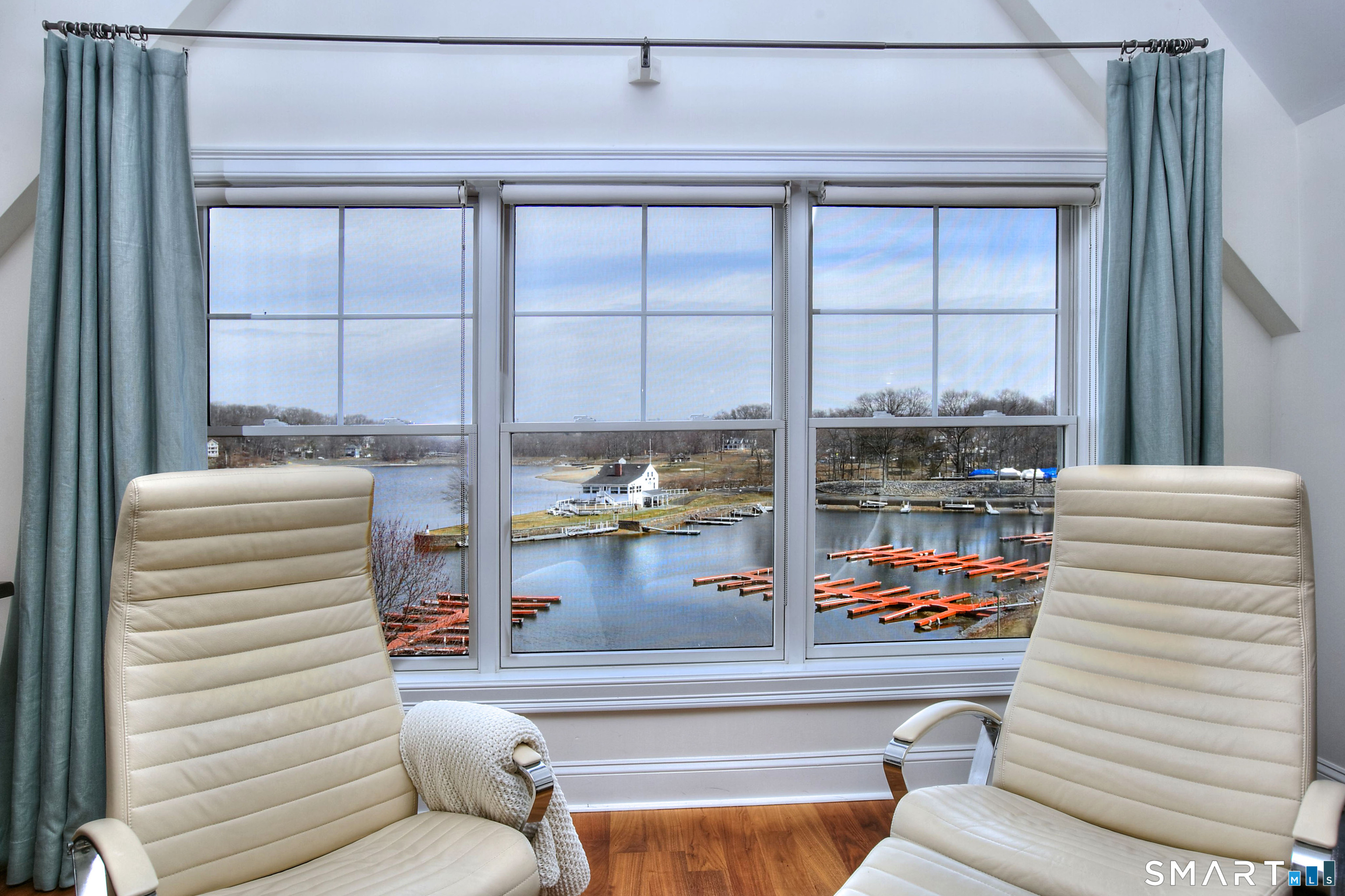 16 Hayestown Road, c402, Danbury, CT 06811 | For Sale at $985,000