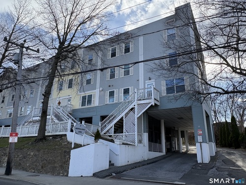  townhouse condo for sale located at 37 Greenwich Avenue, 2-1, Stamford, CT 06902