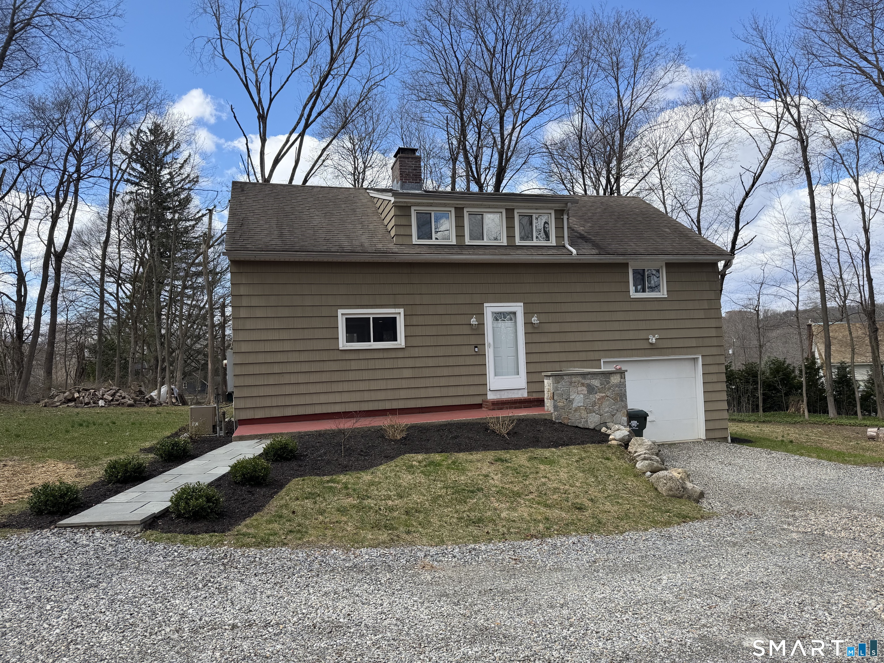 11 Highland Avenue, Bethel, CT 06801 | For Sale at $569,900