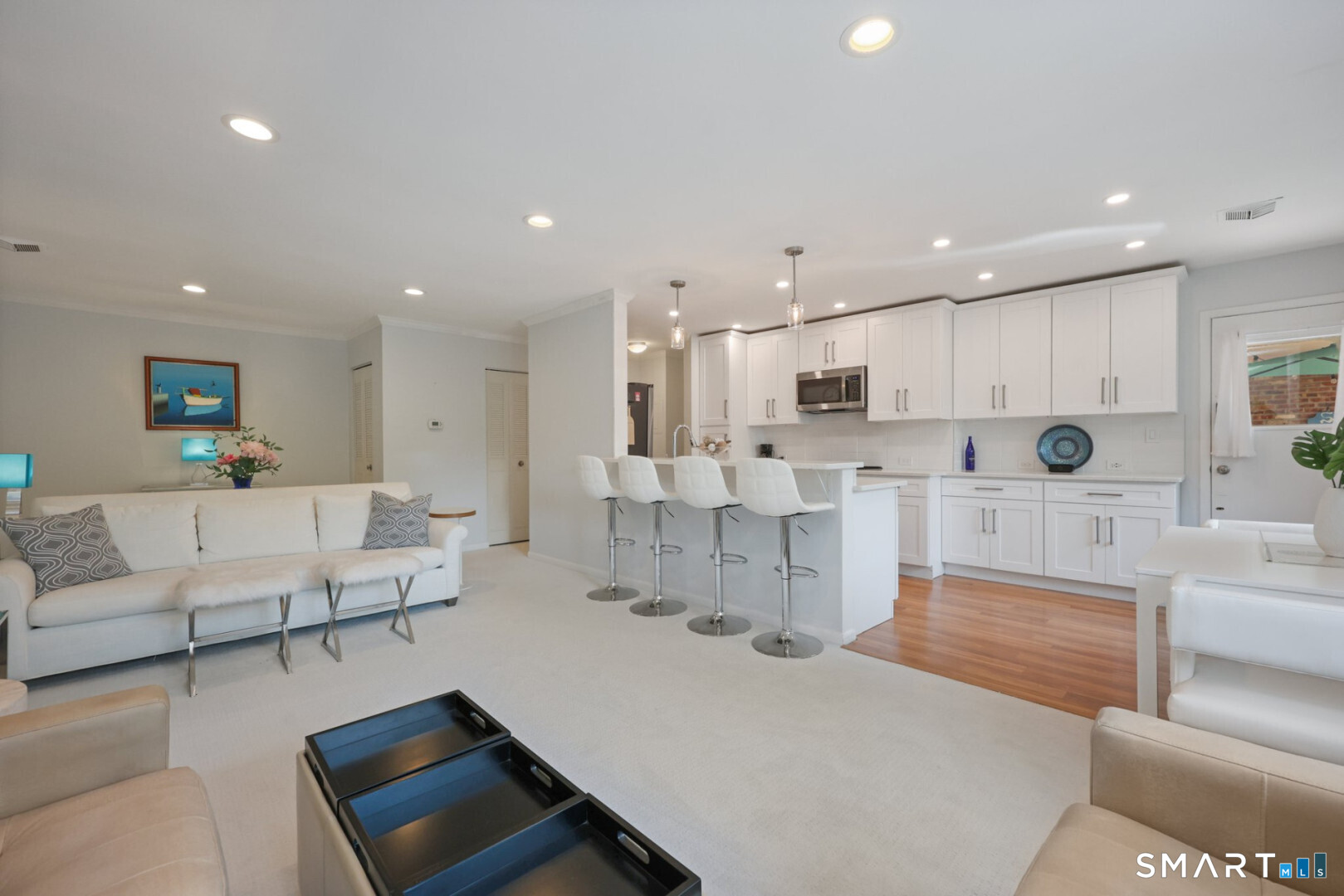 195 Southport Woods Drive, 195, Fairfield, CT 06890 | For Sale at $630,000