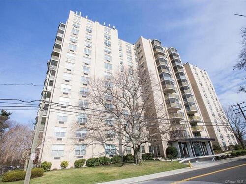  condo home for sale located at 1 Strawberry Hill Court, 2c, Stamford, CT 06902
