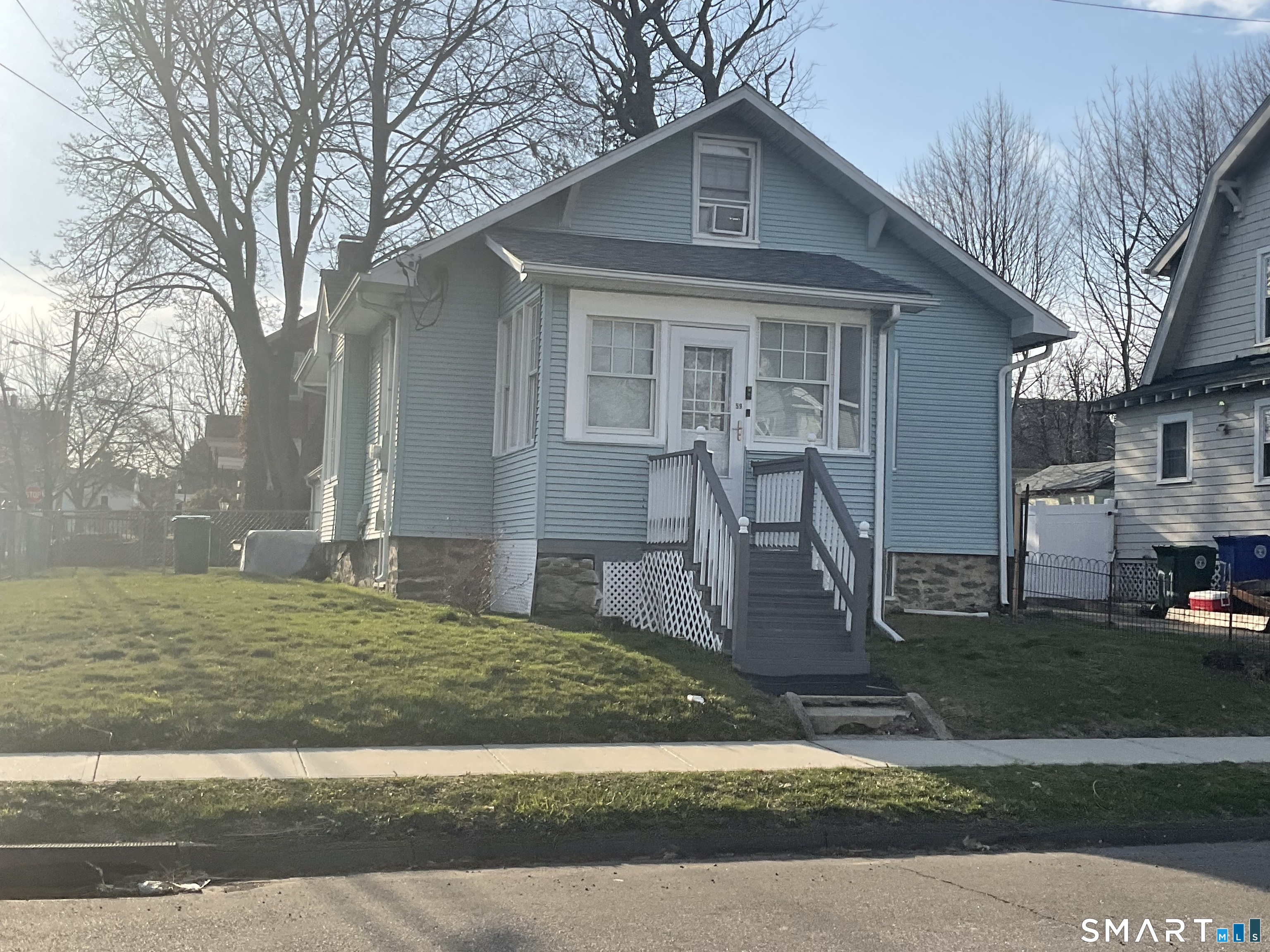 59 Oakland Street, Stratford, CT 06615 | For Sale at $349,900