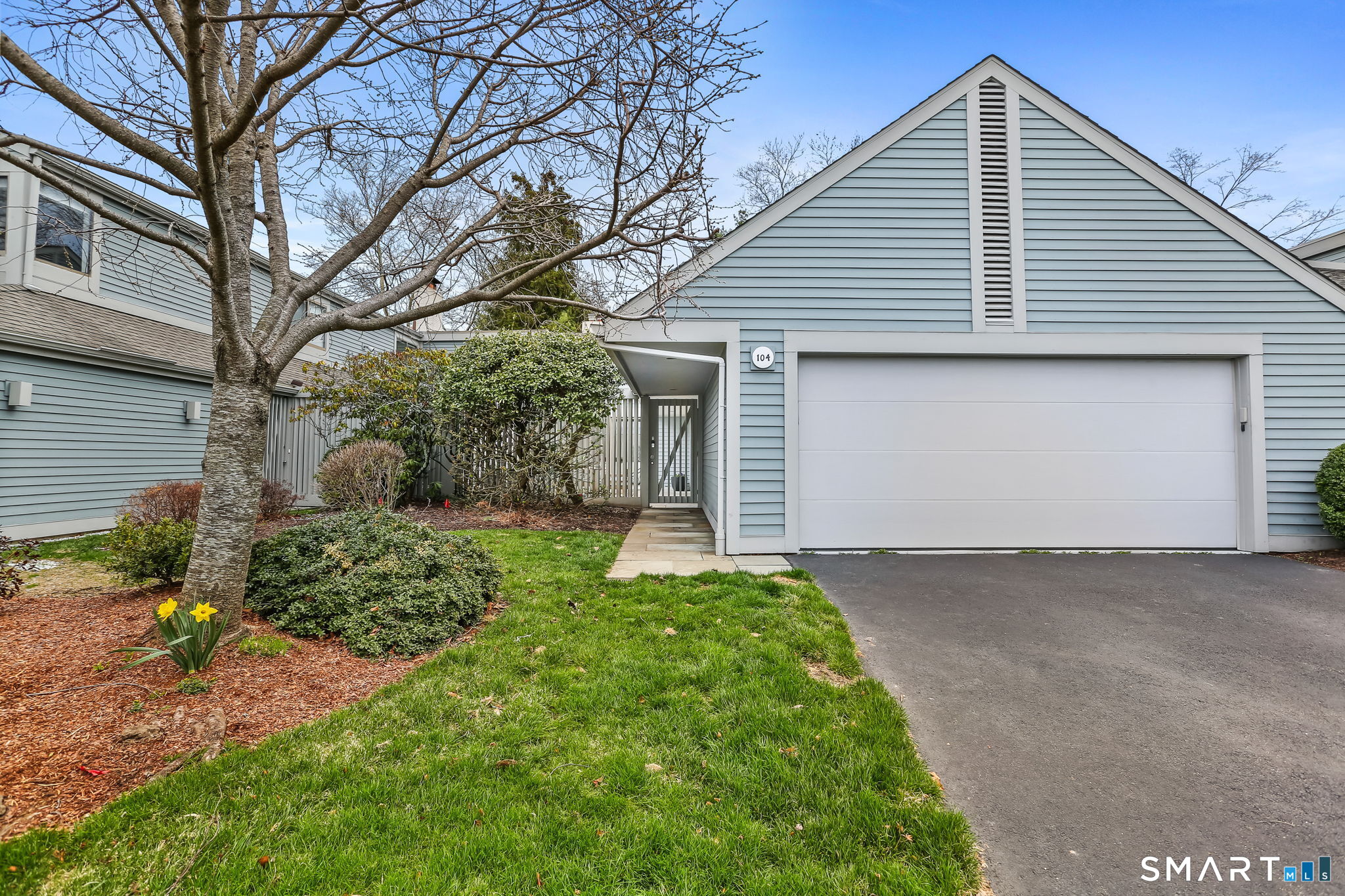 104 Harvest Commons, 104, Westport, CT 06880 | For Sale at $1,500,000