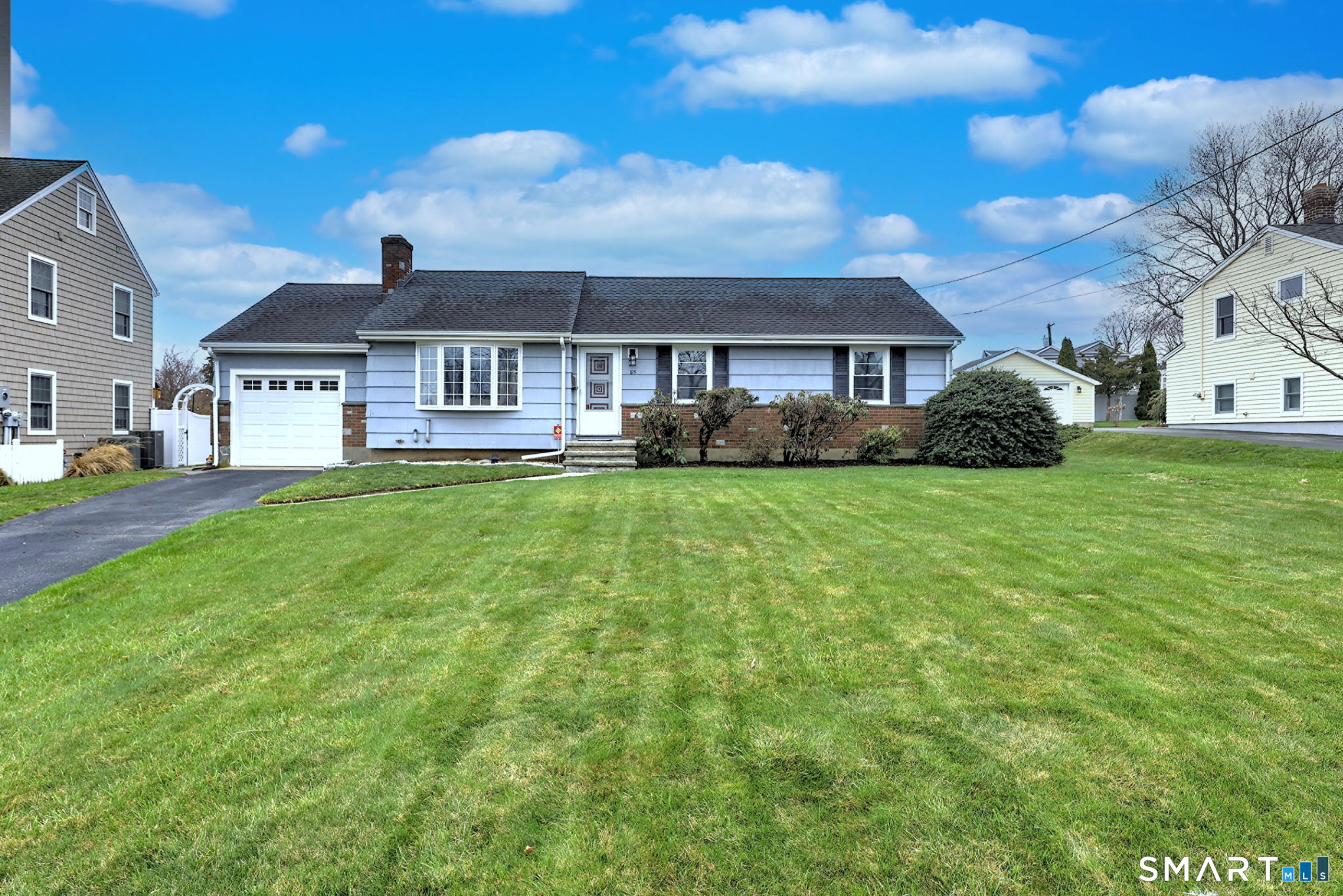 85 Maureen Street, Stratford, CT 06615 | For Sale at $525,000
