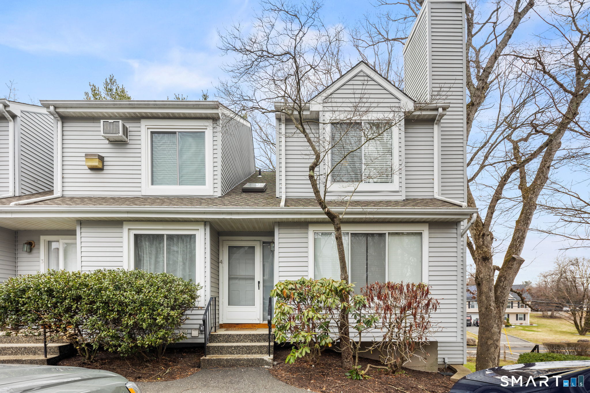 20 East Pembroke Road, 4, Danbury, CT 06811 | For Sale at $359,900