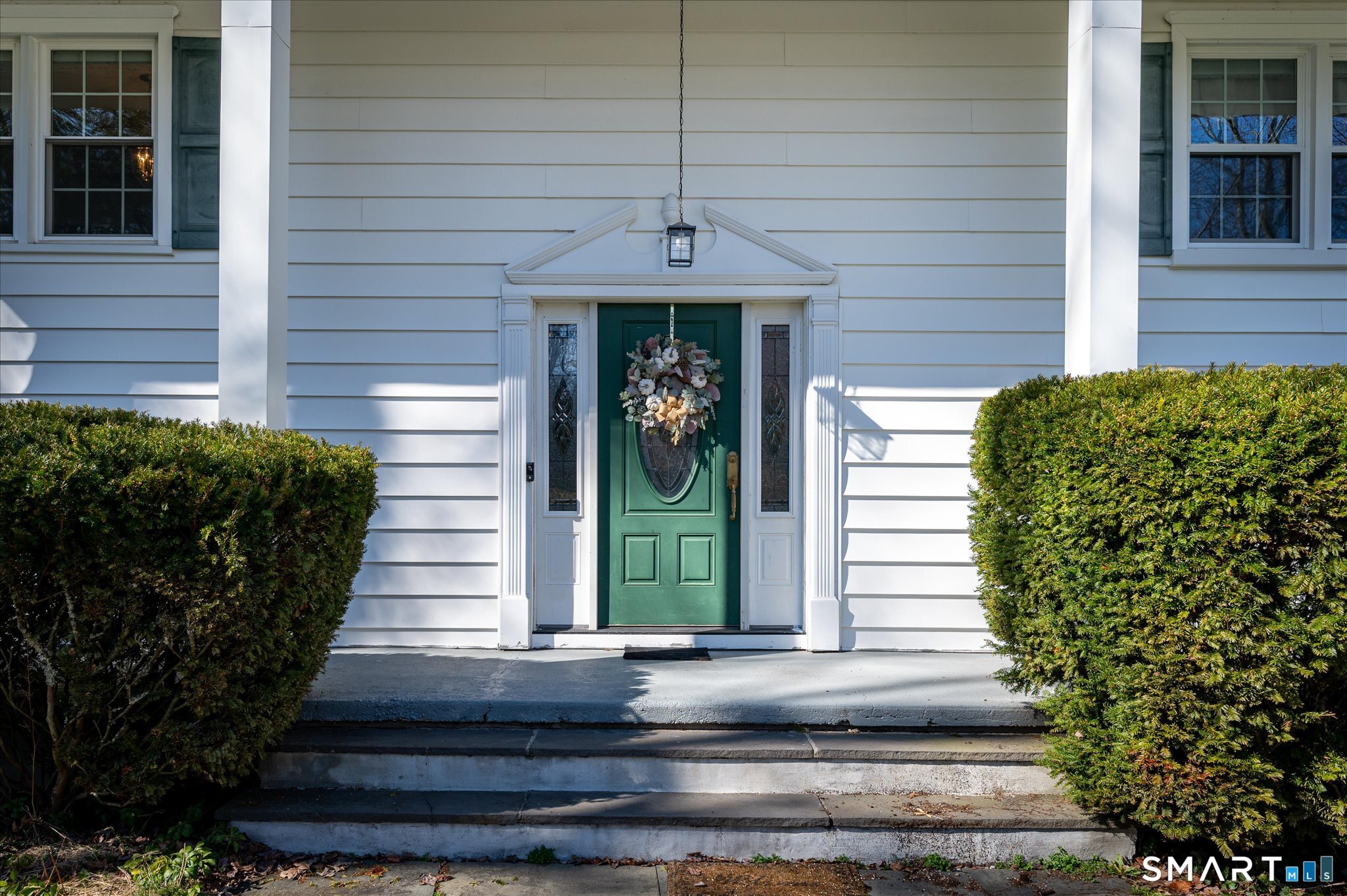 29 Echo Hill Drive, Stamford, CT 06903 | For Sale at $1,025,000