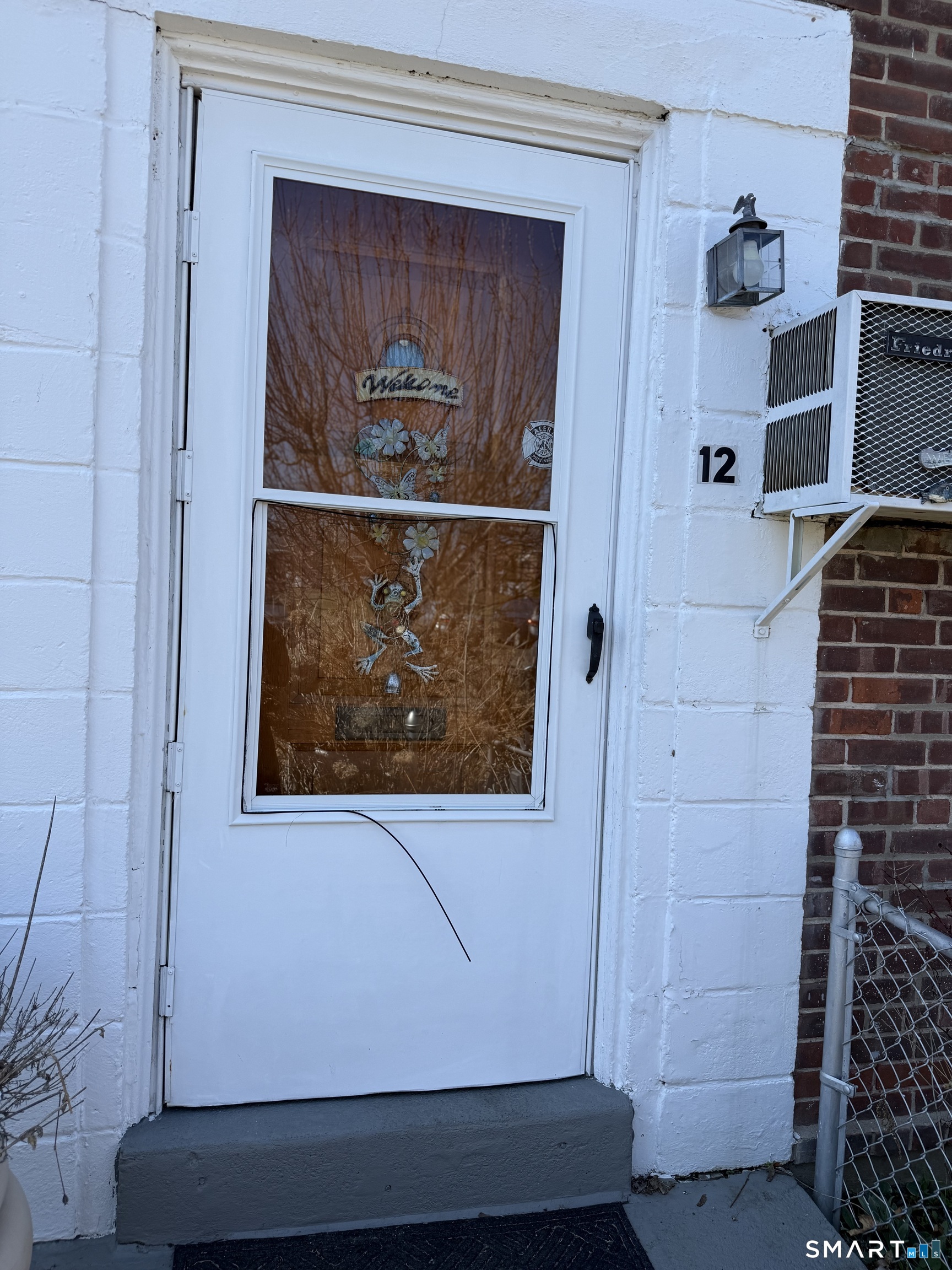 12 Court C Court, bdlg 61, Bridgeport, CT 06610 | For Sale at $85,000