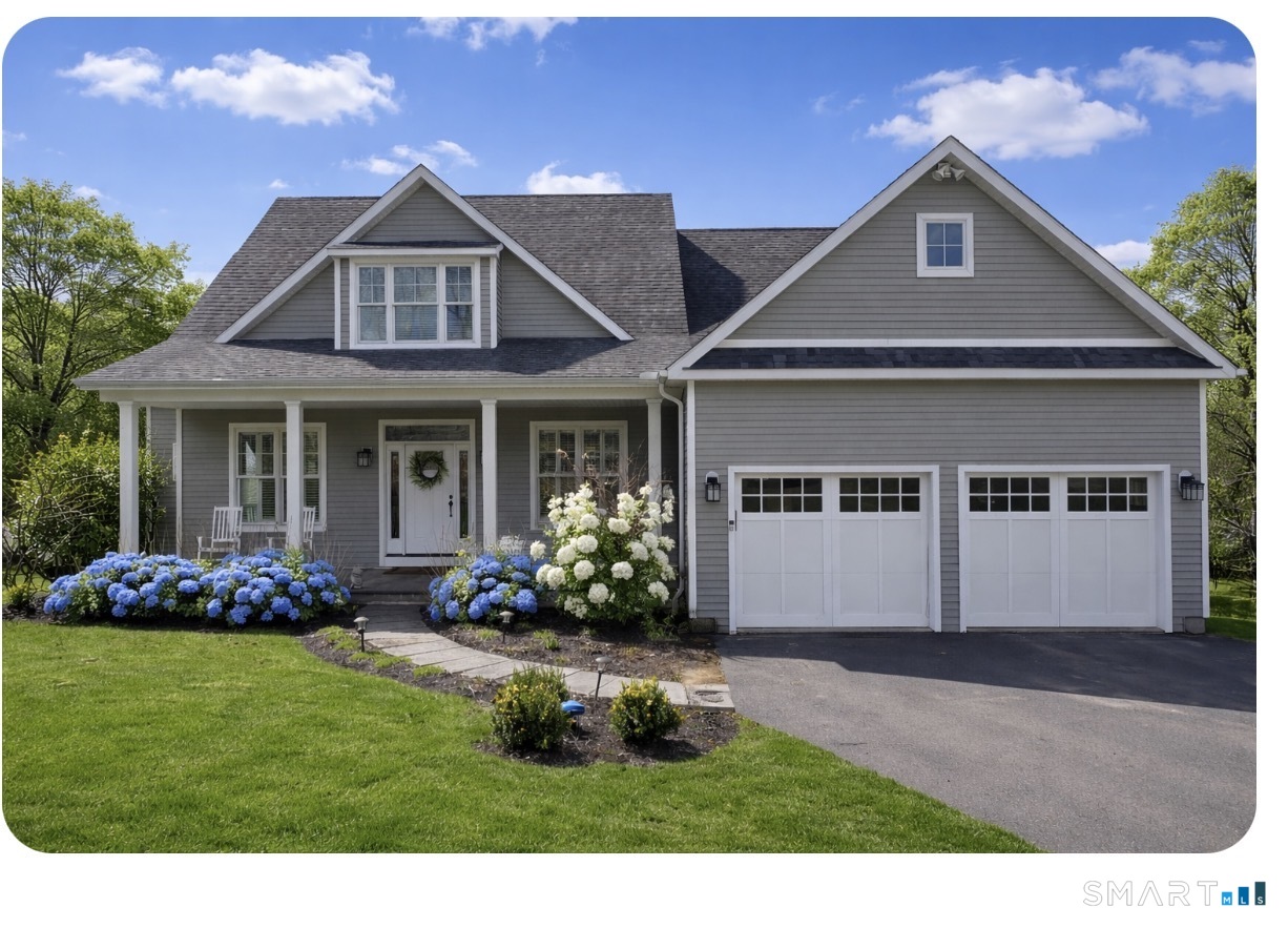 4 Red Fox Court, New Fairfield, CT 06812 | For Sale at $1,150,000