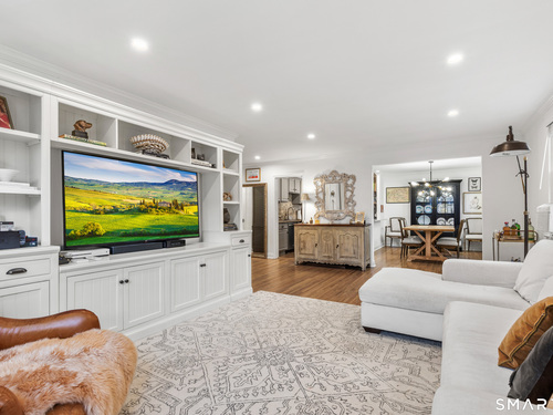  co-op home for sale located at 148 Putnam Park, Greenwich, CT 06830