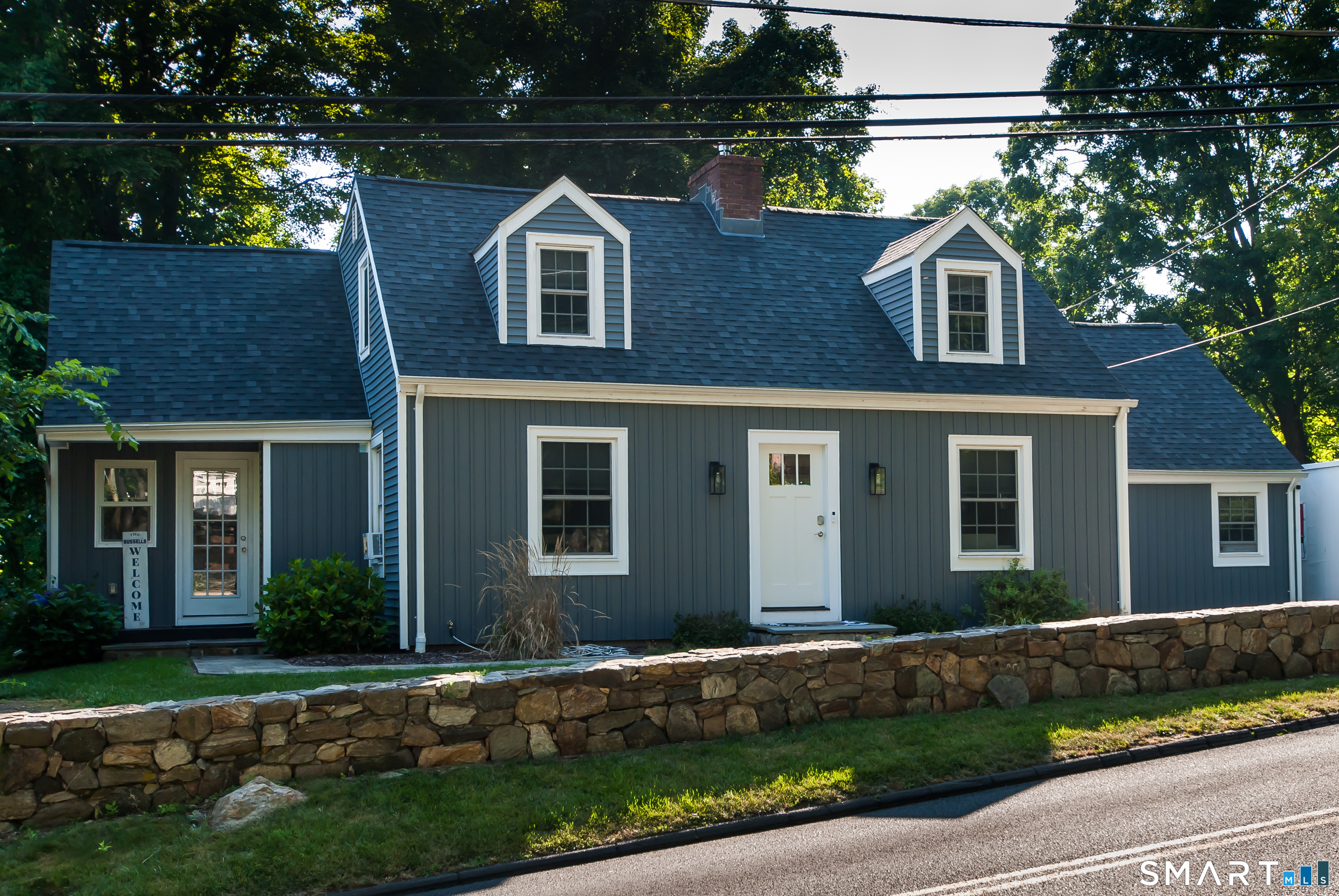 148 Middle River Road, Danbury, CT 06811 | For Sale at $595,000