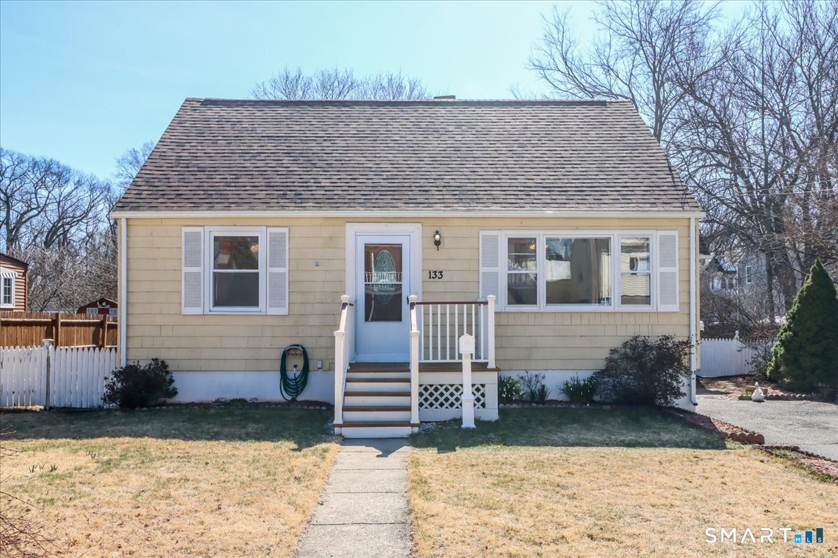 133 Marlborough Terrace, Fairfield, CT 06824 | For Sale at $535,000