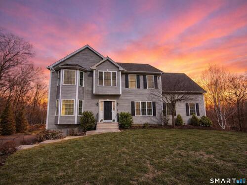  single family home for sale located at 7 Jet Brook Road, Newtown, CT 06470