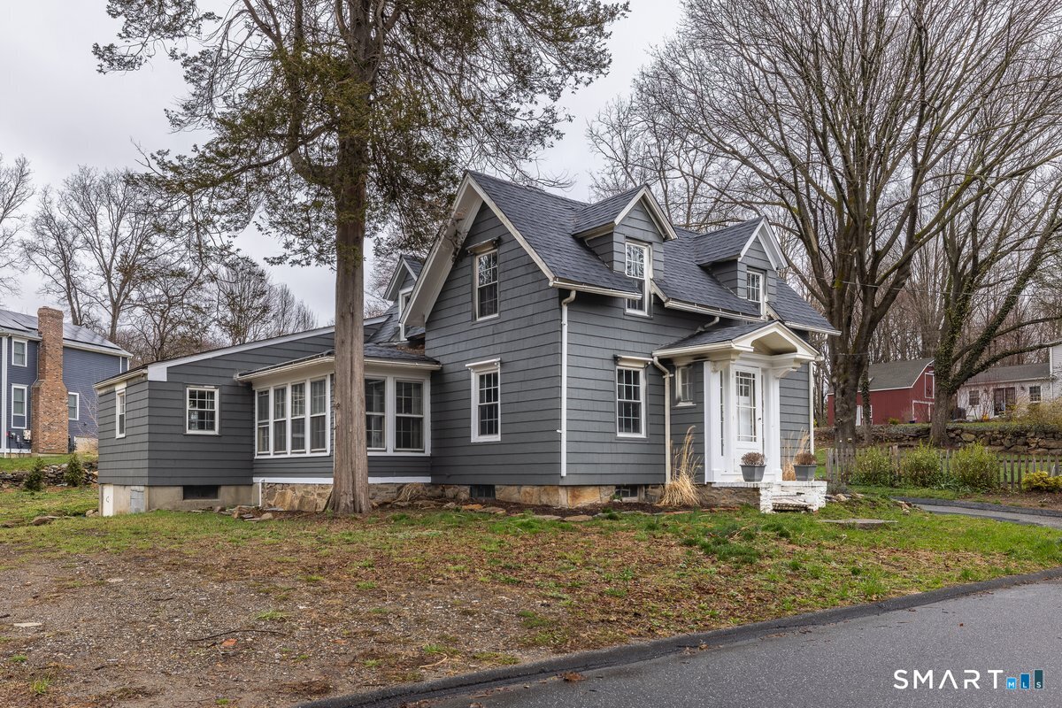 33 Jerusalem Hill, Trumbull, CT 06611 | For Sale at $599,900