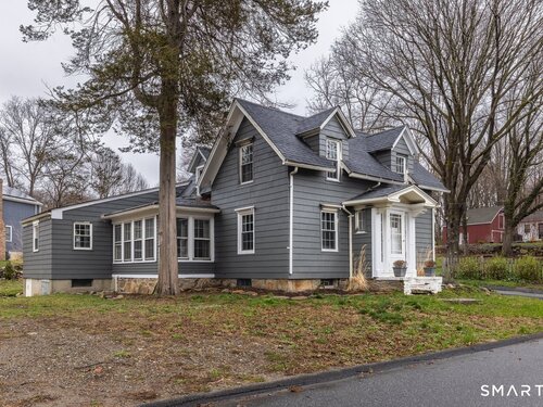  single family home for sale located at 33 Jerusalem Hill, Trumbull, CT 06611