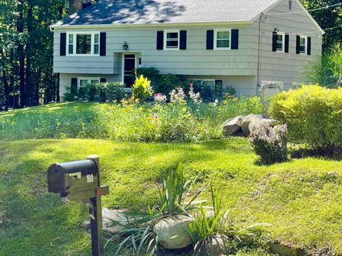  single family home for sale located at 100 Flat Rock Drive, Ridgefield, CT 06877